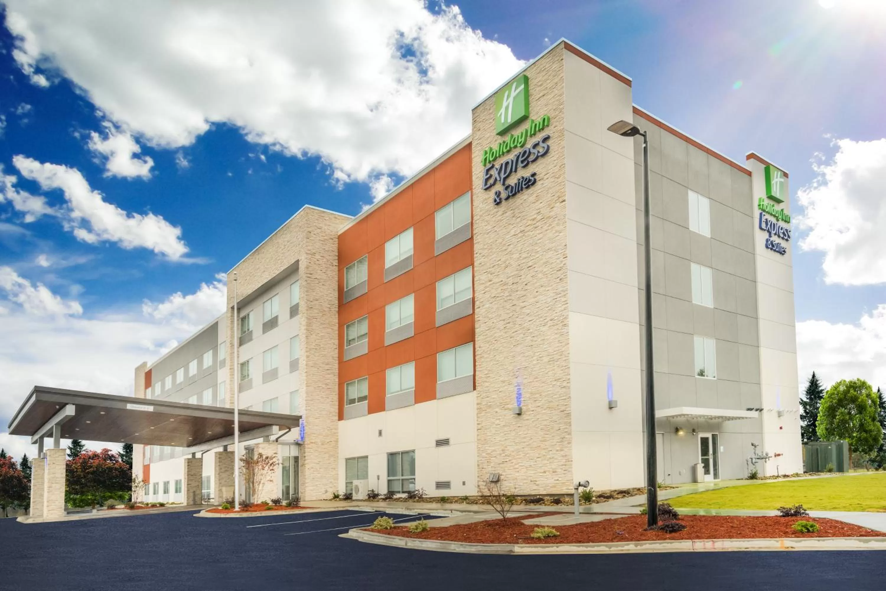 Property building in Holiday Inn Express & Suites Greenville SE - Simpsonville by IHG