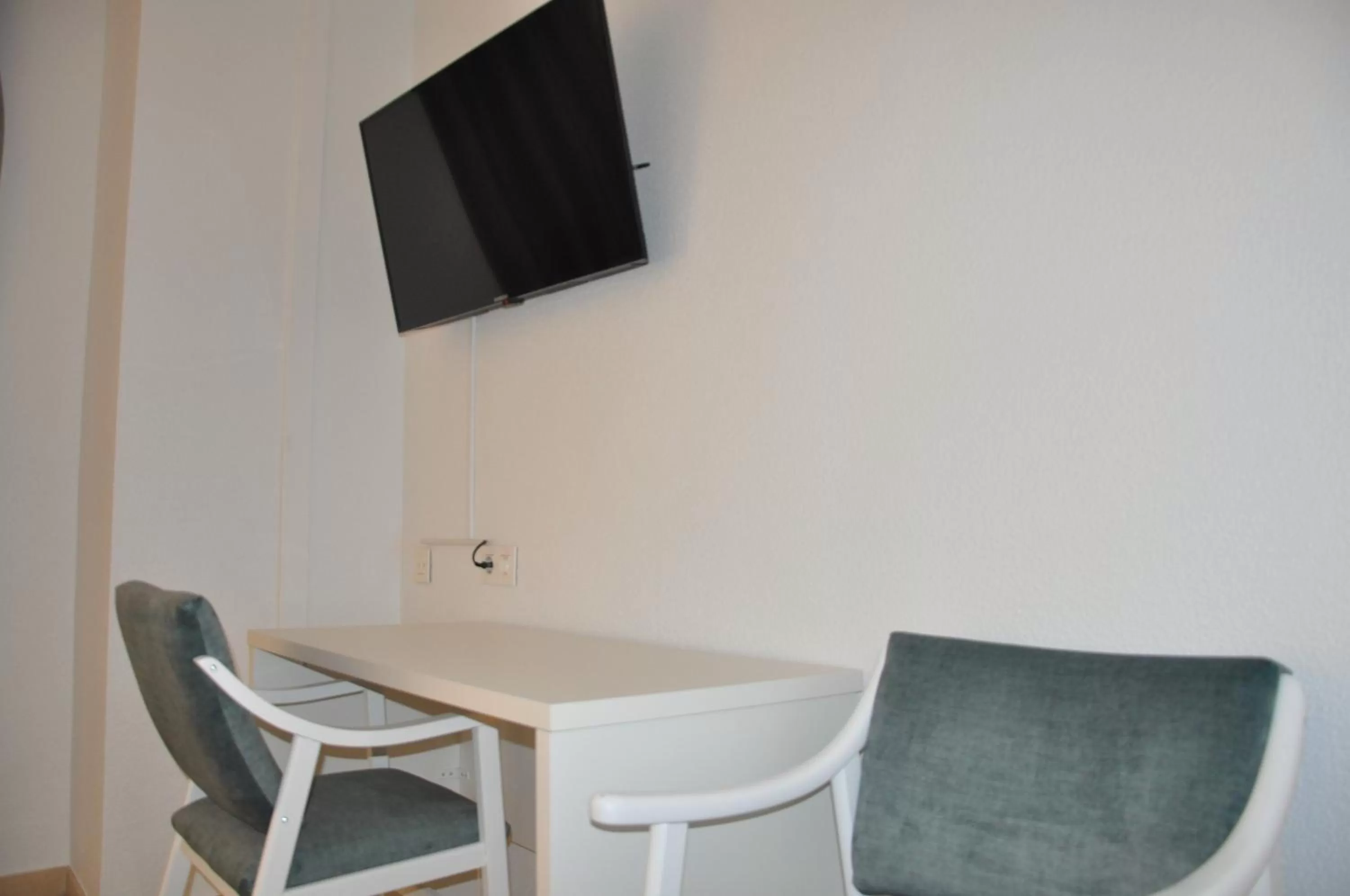 TV and multimedia in NEO HOTEL