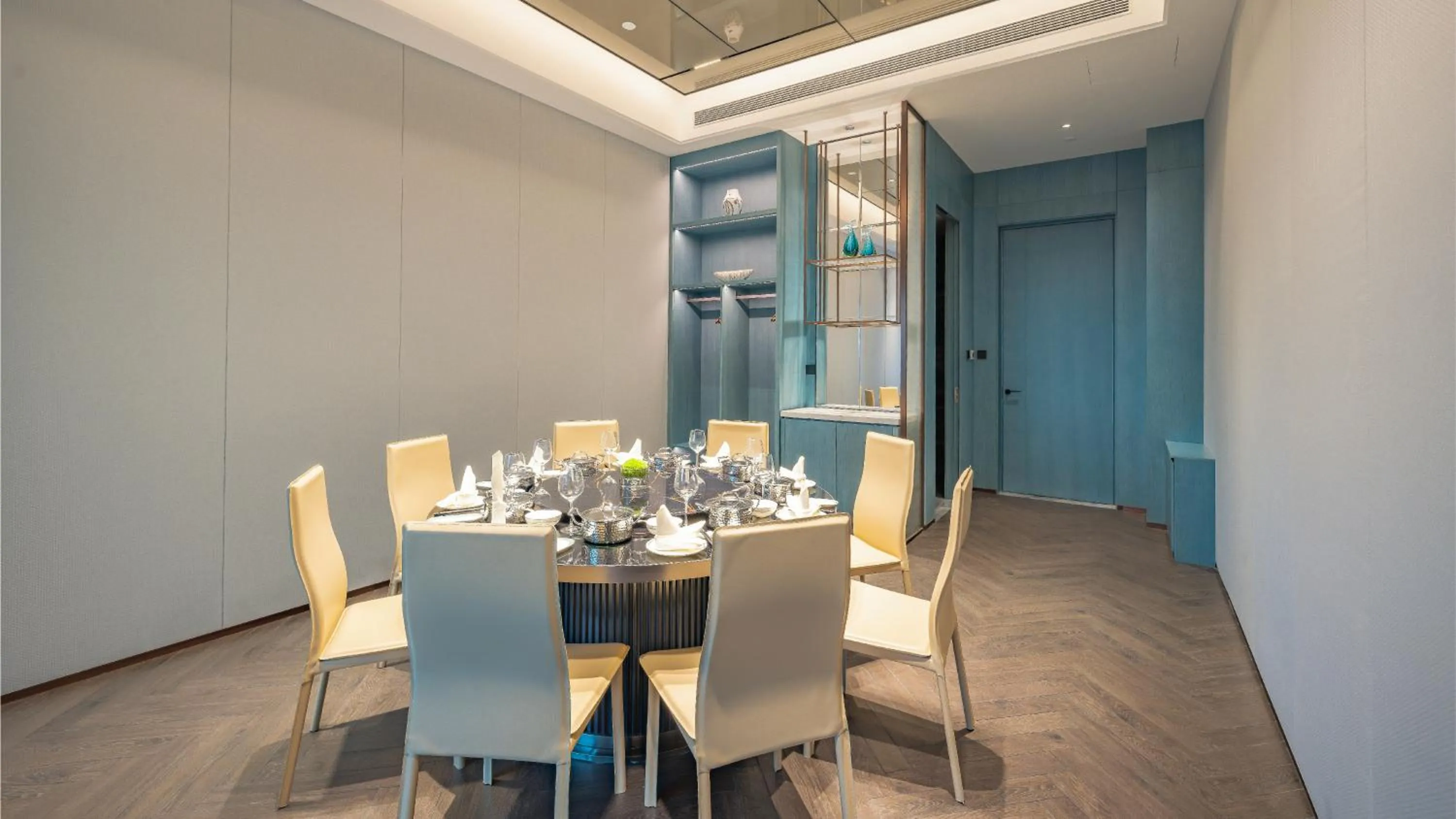 Restaurant/places to eat in Holiday Inn Changchun Oriental Plaza by IHG