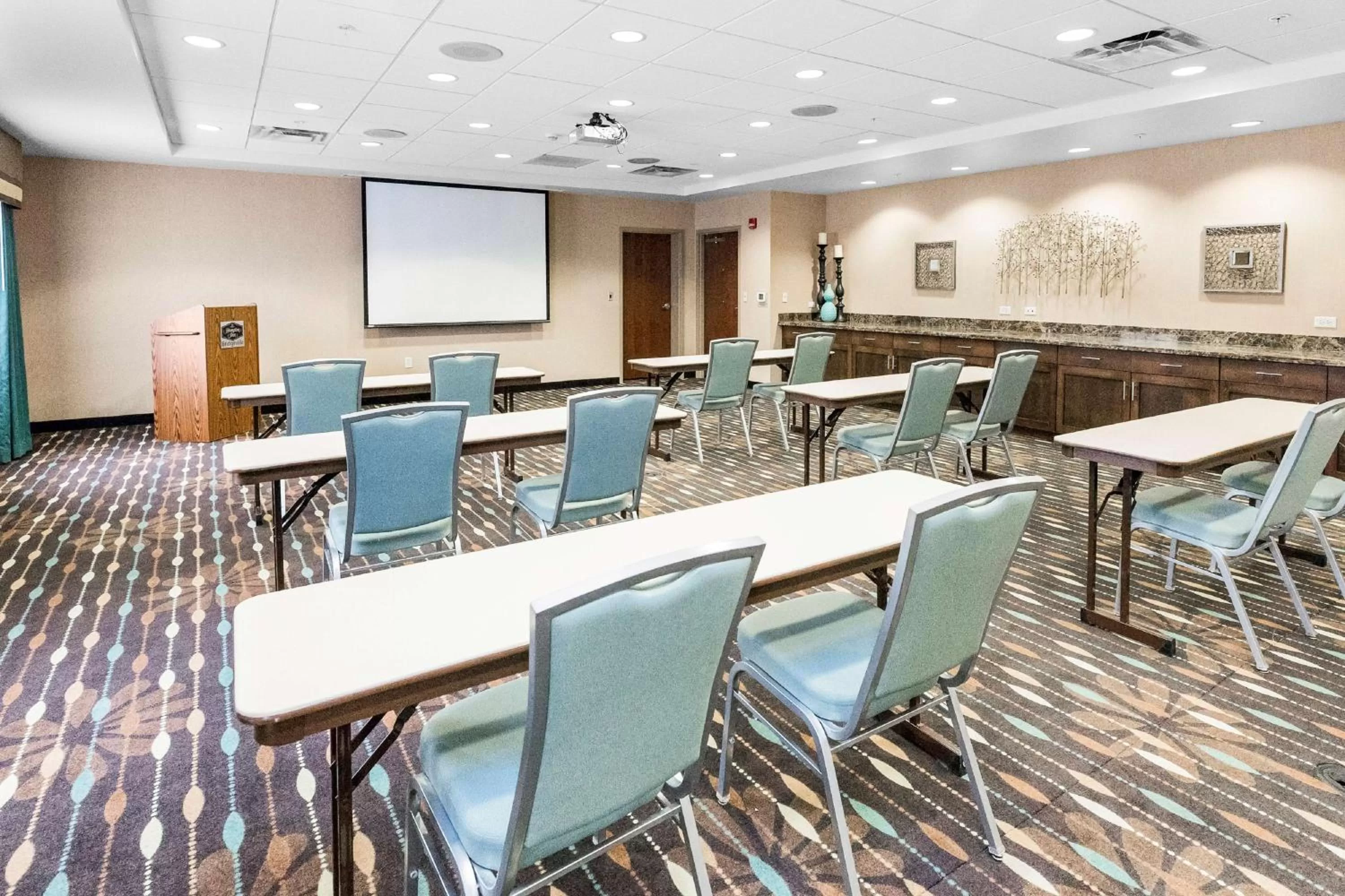 Meeting/conference room in Hampton Inn Bridgeville