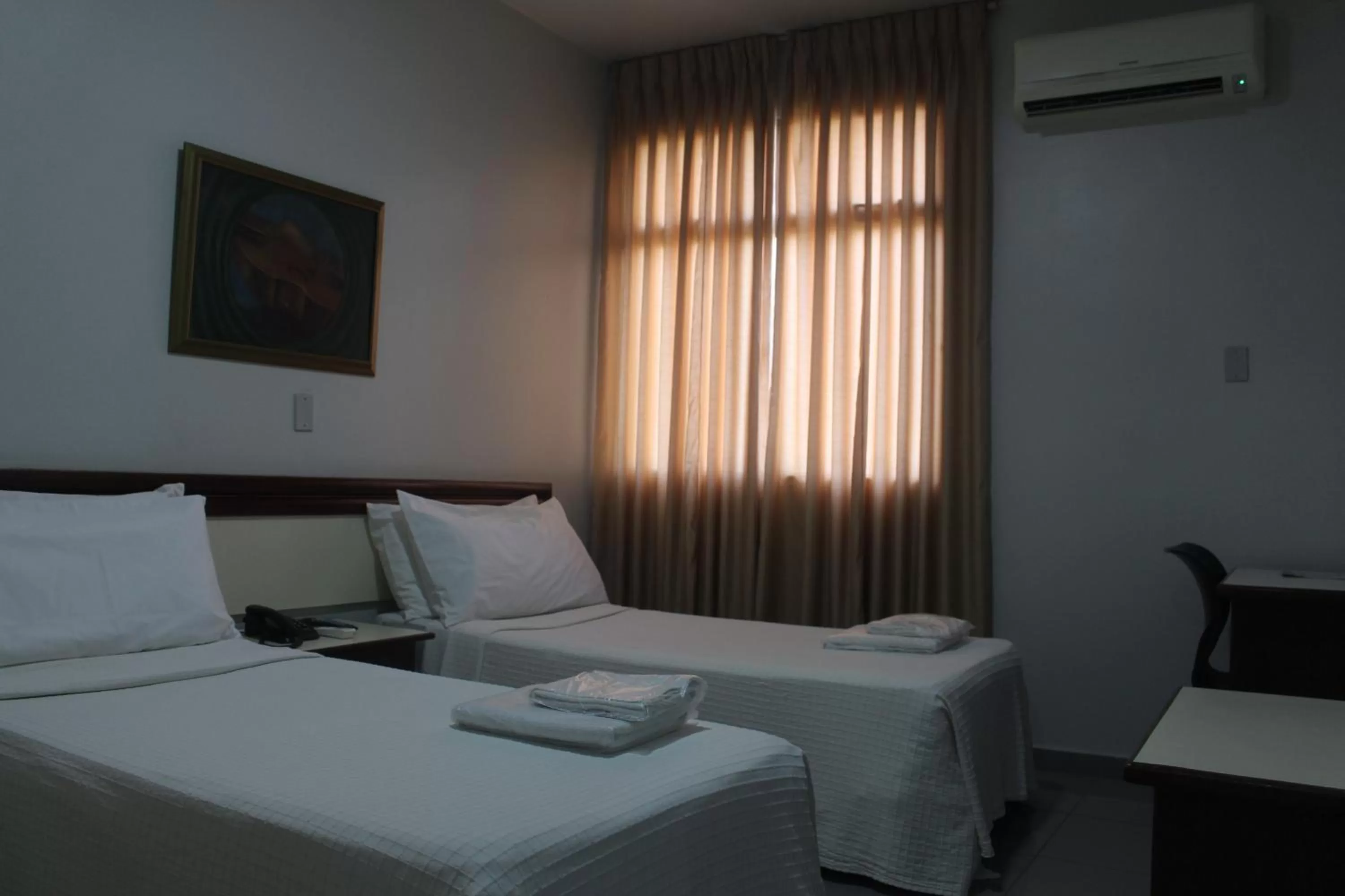 Bed in Hotel Oscar Econômico