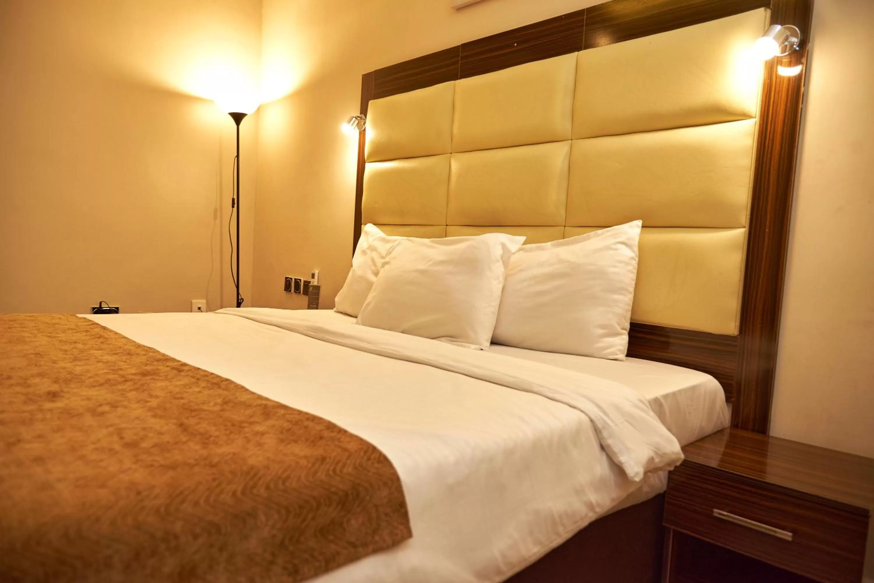 Bed in MayFair Hotel Maitama Abuja