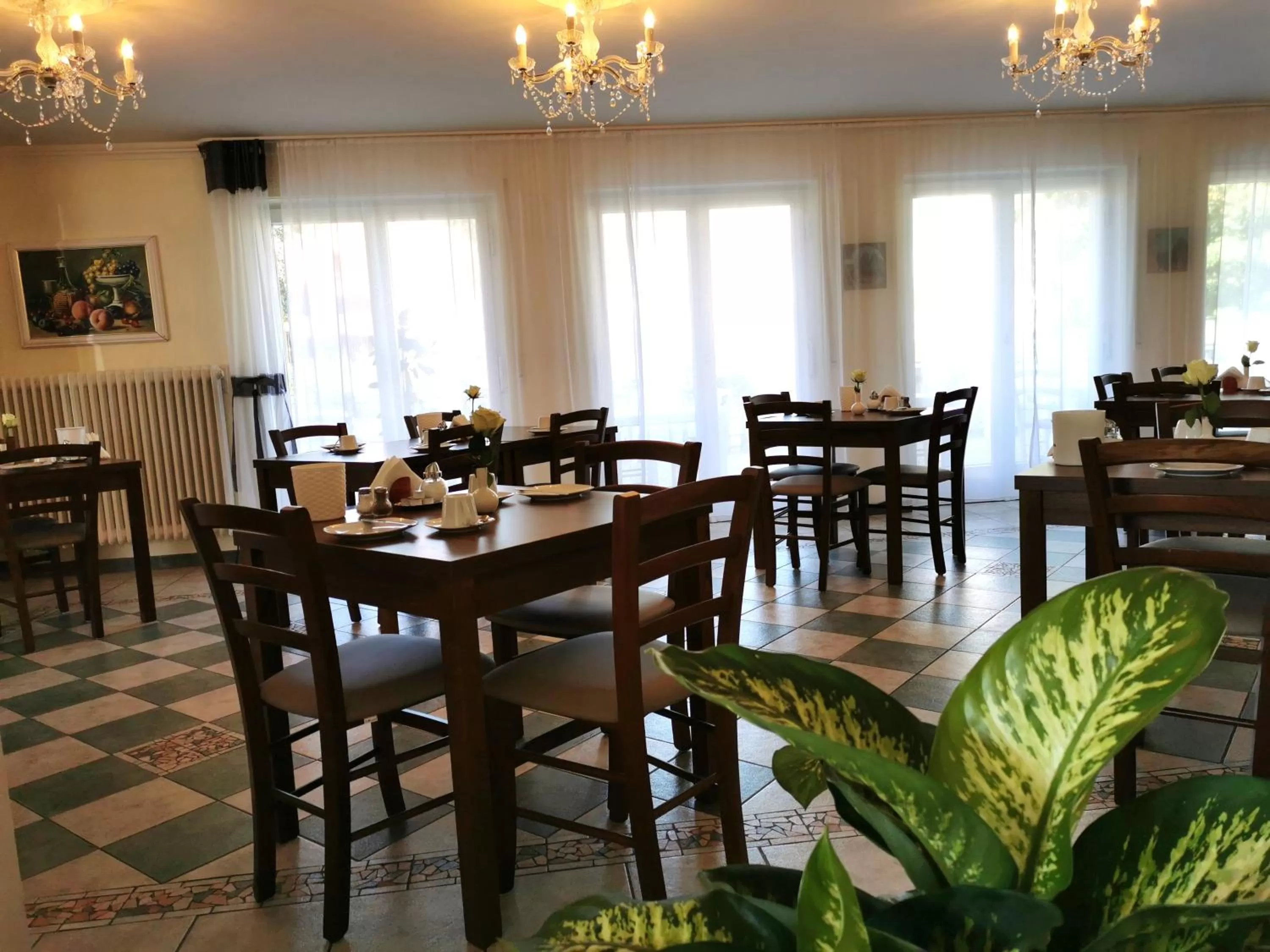 Restaurant/Places to Eat in Pension Mozart
