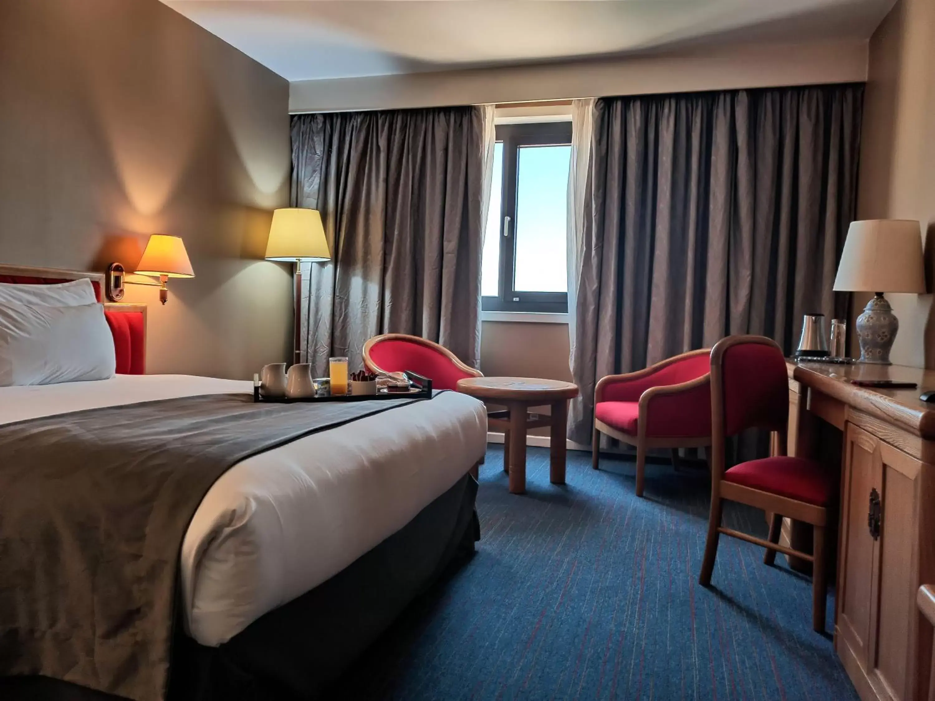 Standard Queen Room in Hotel Mercure Alger Aéroport Standard Queen Room in Hotel Mercure Alger Aéroport