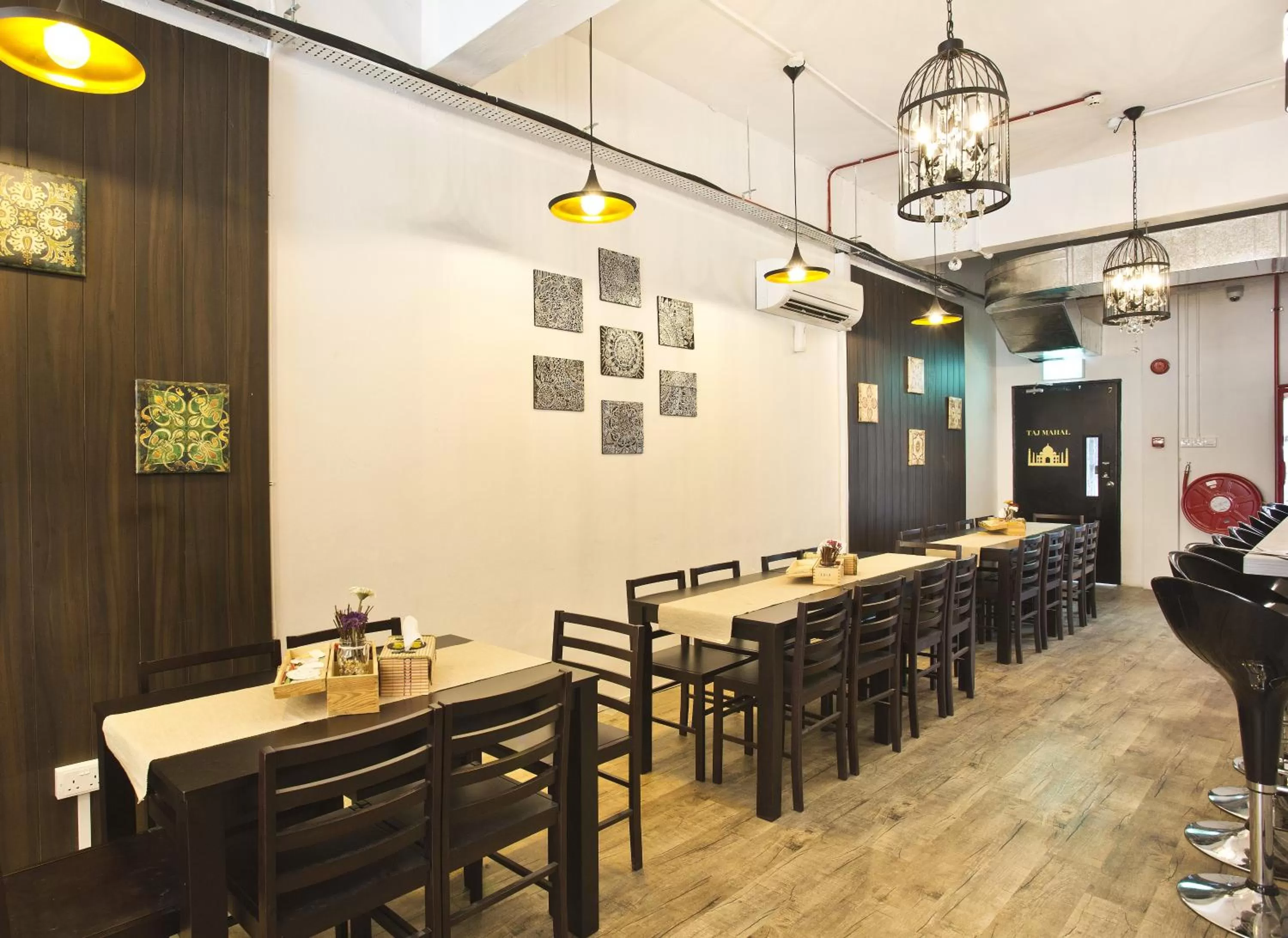 Lounge or bar in 7 Wonders Boutique Capsule