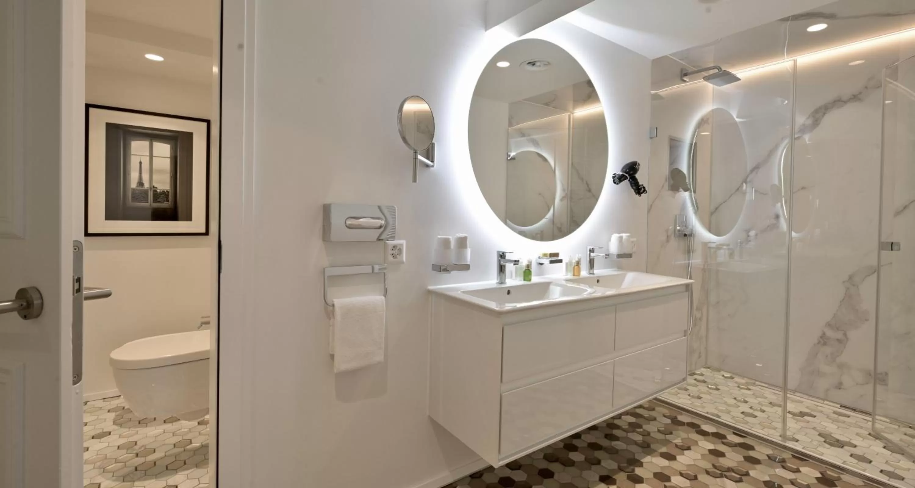 Shower in Boutique Hotel Wellenberg