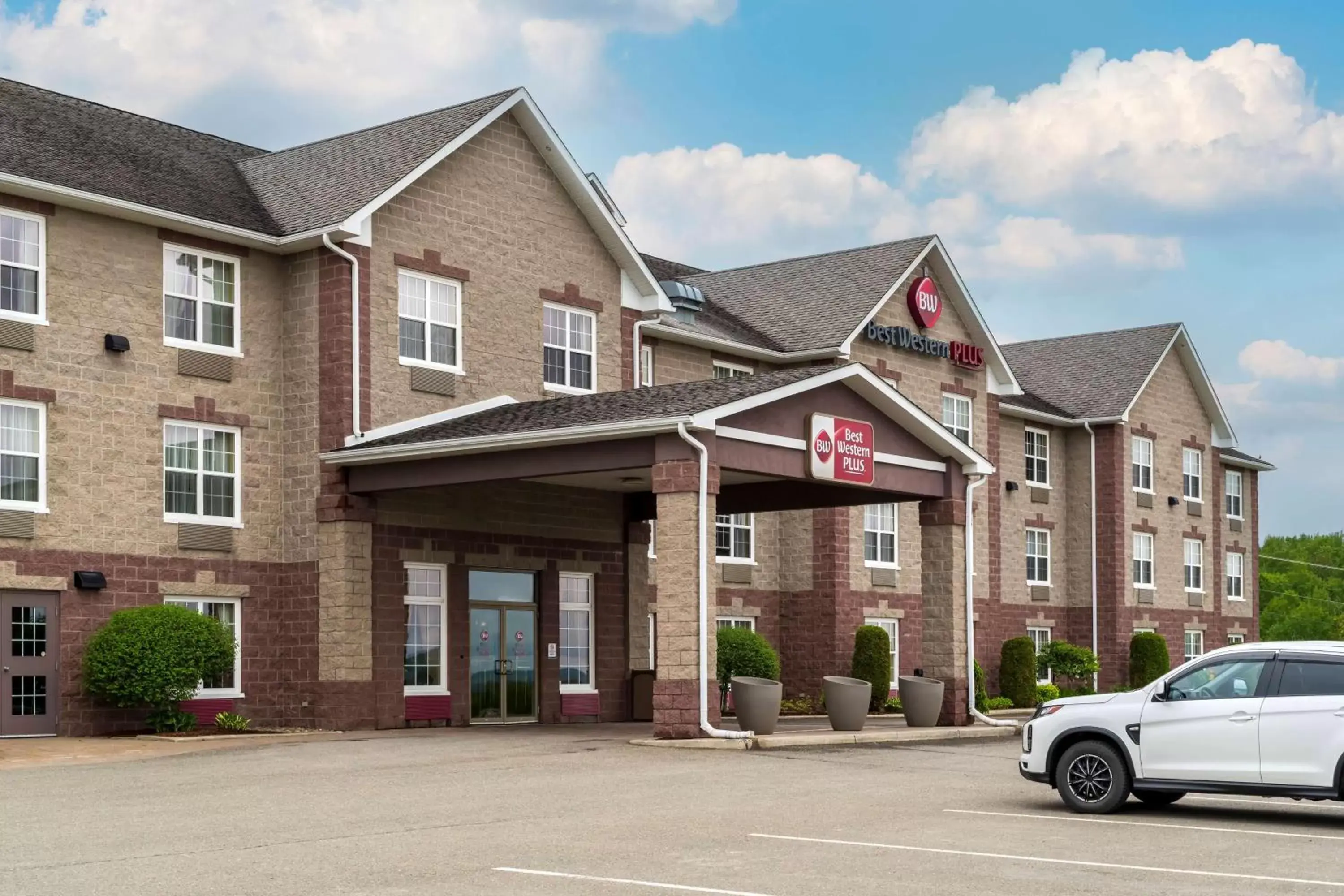 Best Western Plus Grand-Sault Hotel & Suites Best Western Plus Grand-Sault Hotel & Suites
