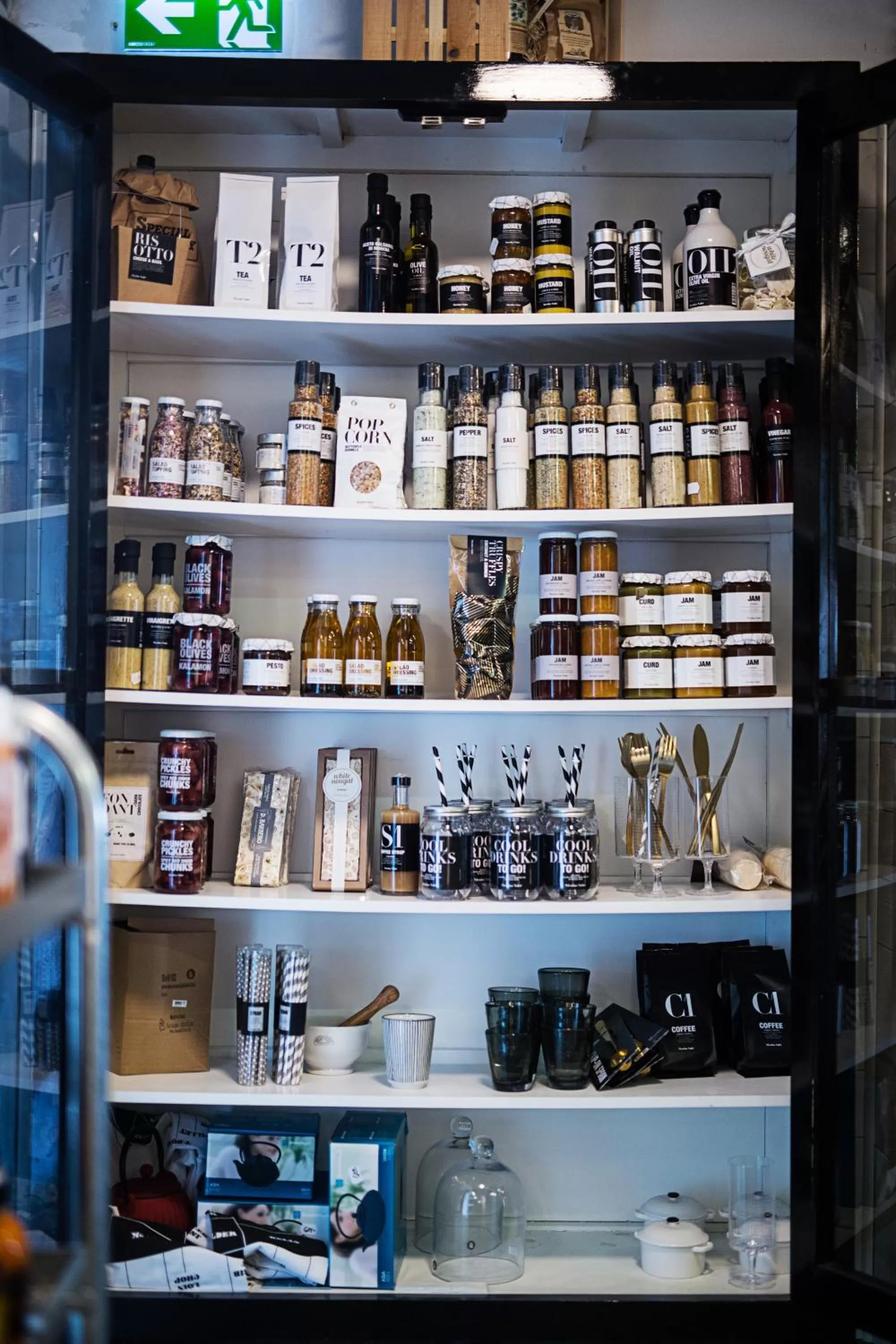 On-site shops in SPiS Hotel & Hostel