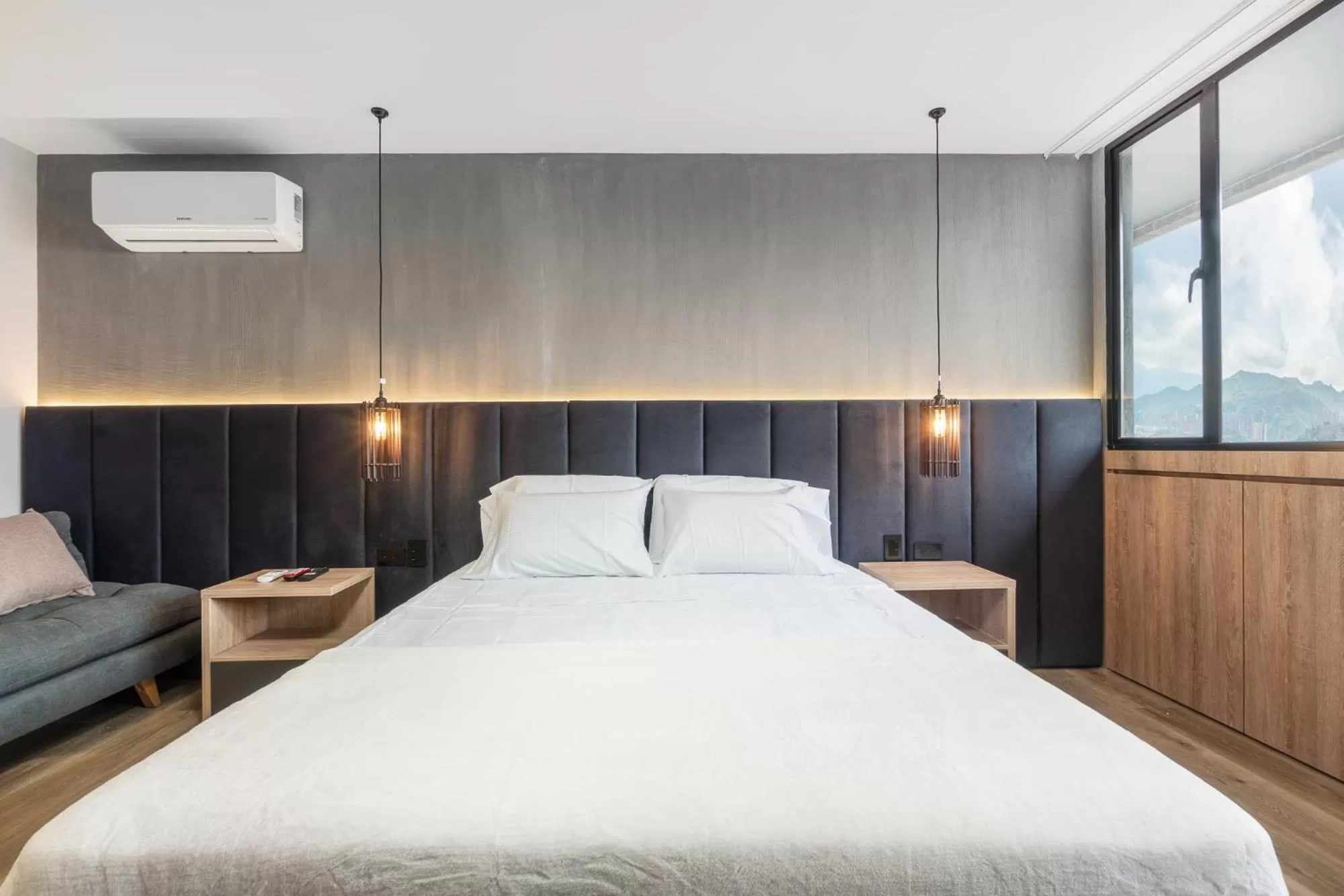 Bed in Apartamentos Go Living & Suites by HOUSY HOST
