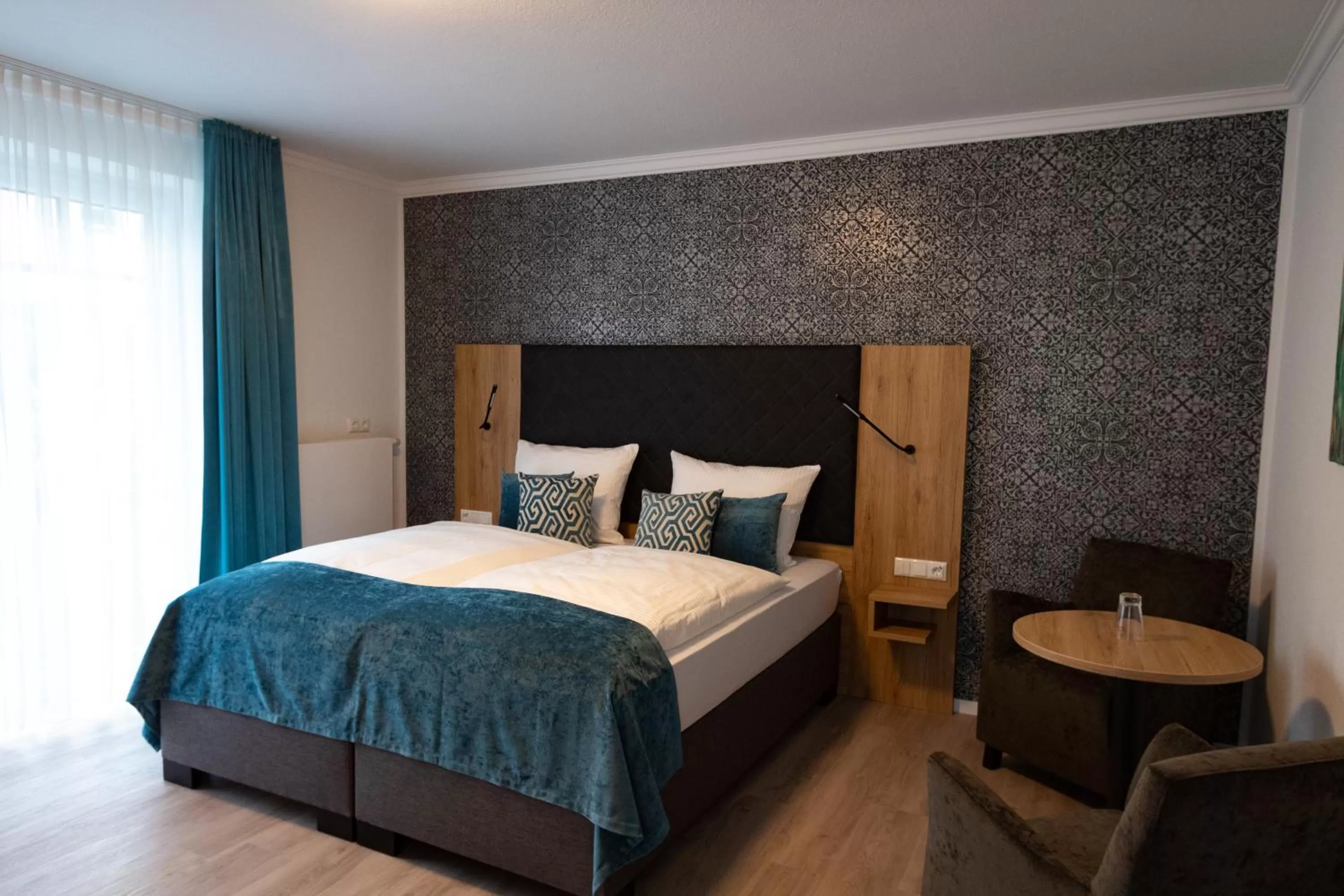 Photo of the whole room, Bed in Central Hotel Wagenfeld