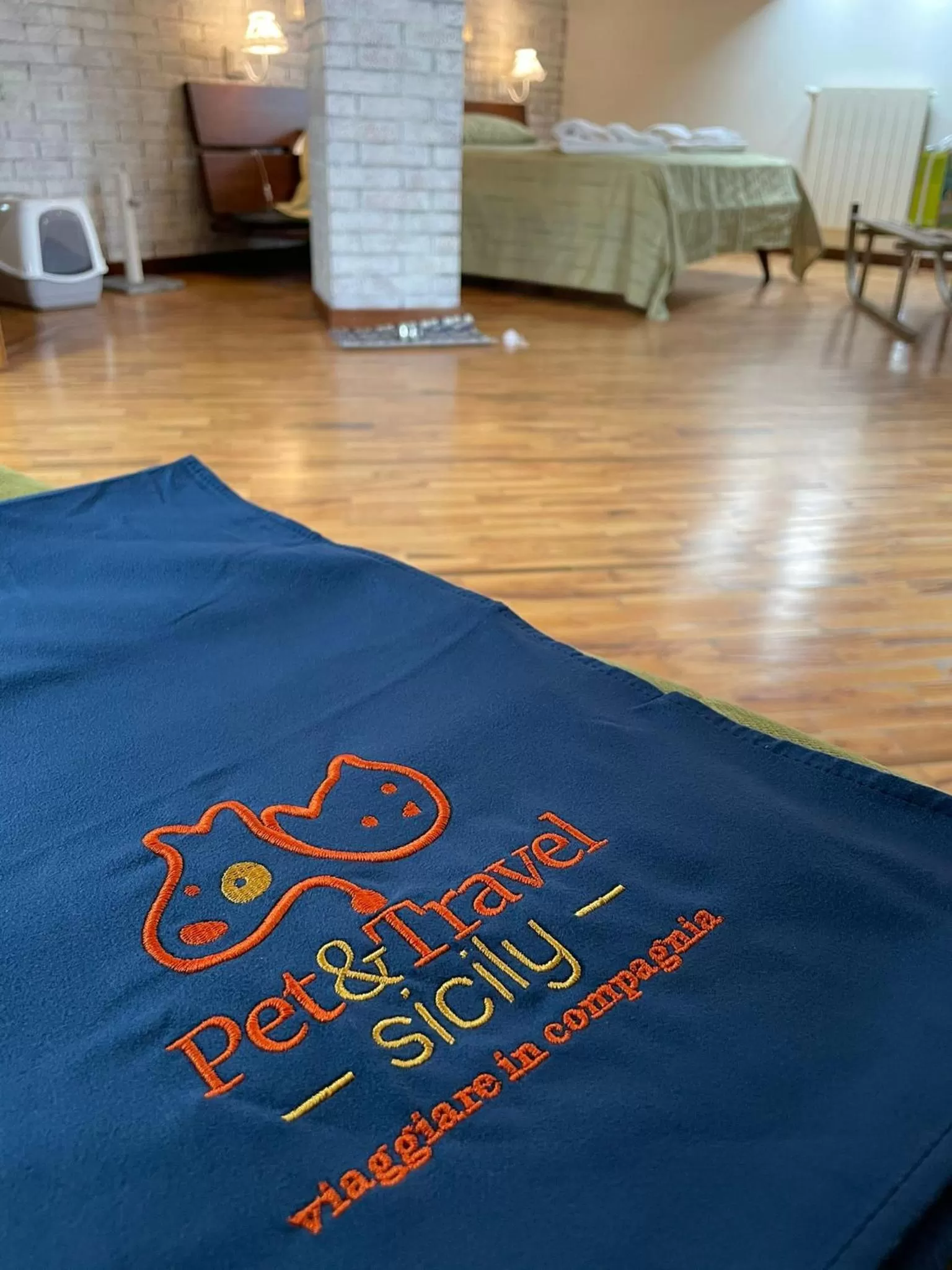 Animals, Bed in Boutique Villa Etna d'A'mare