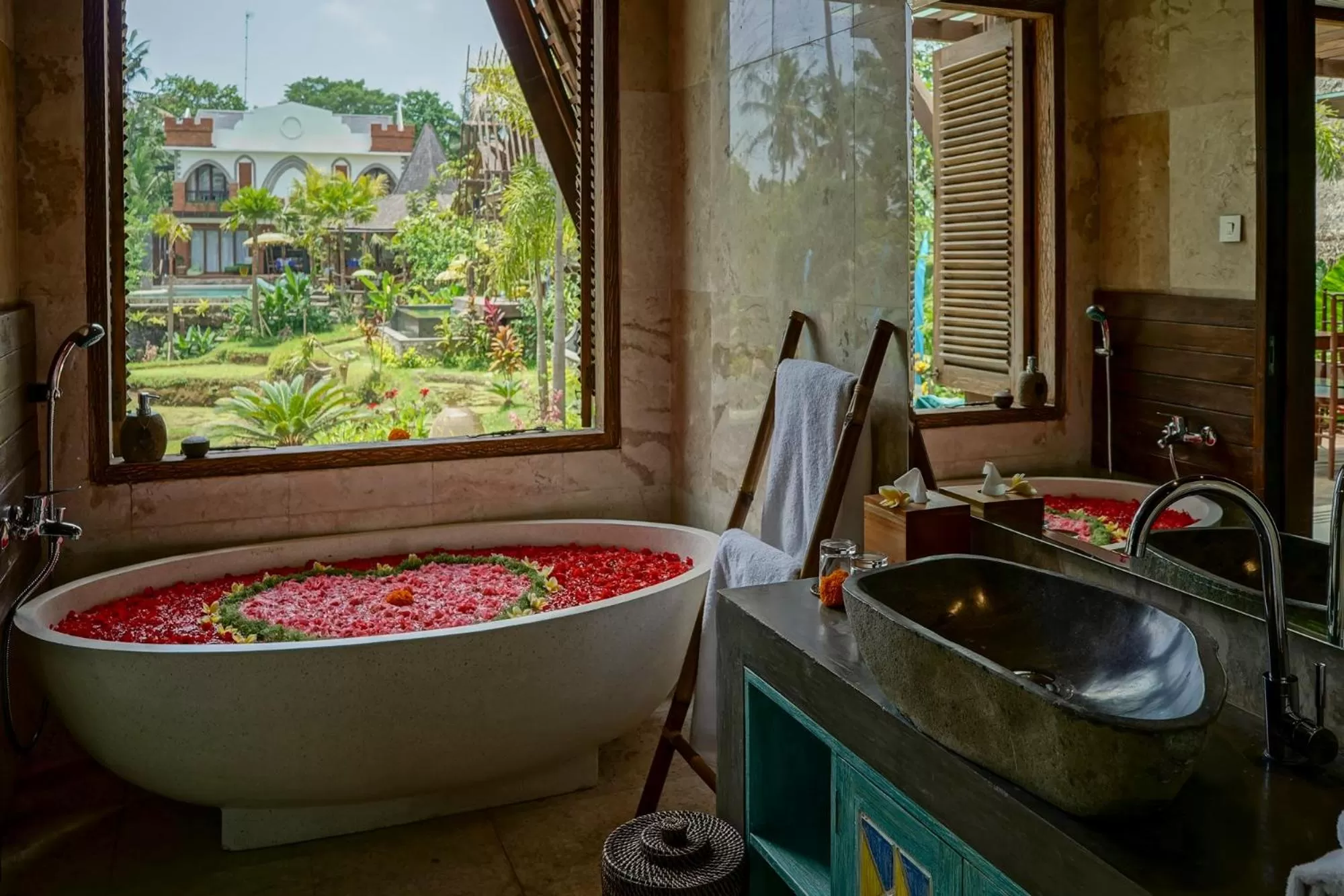Hot Tub in Menzel Ubud