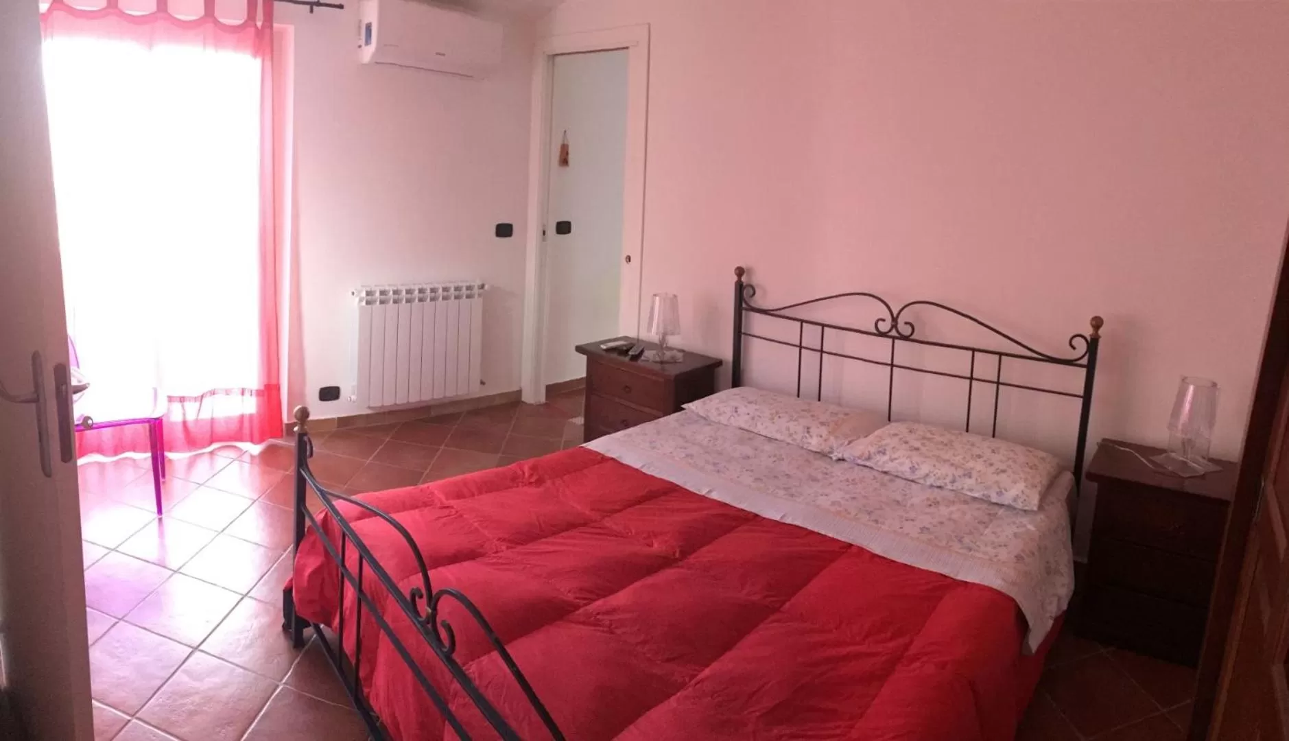 Bed in B&B Villa zia Febronia