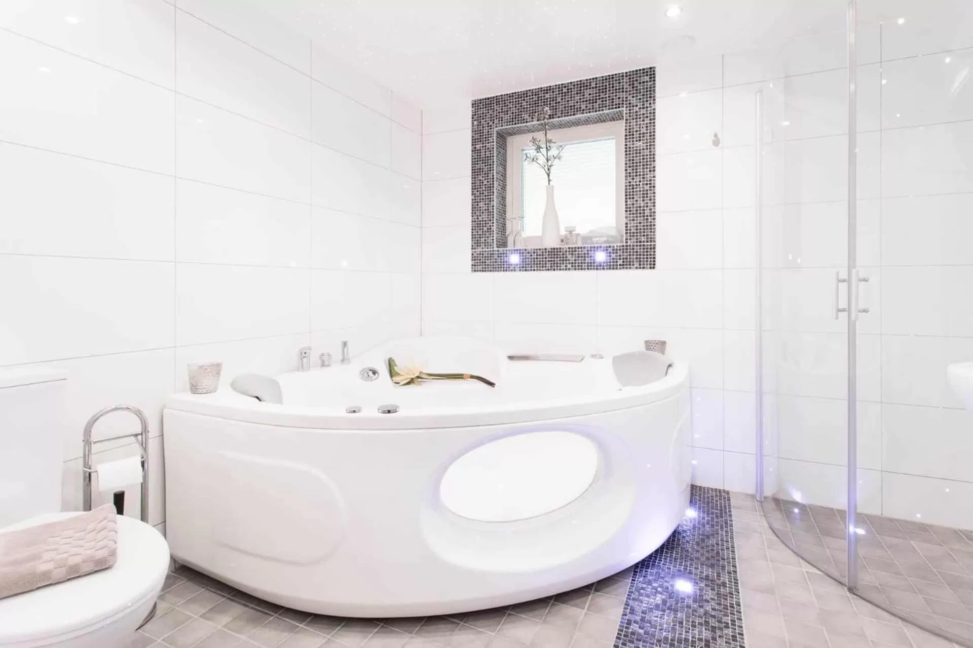 Massage in Treetop Spa Hangout & Hotel