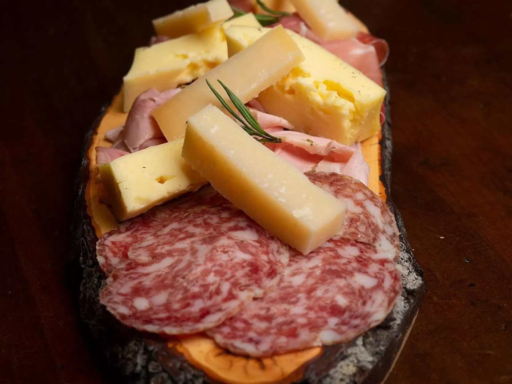 Al Fogolâr Rooms & Osteria with Saunaland