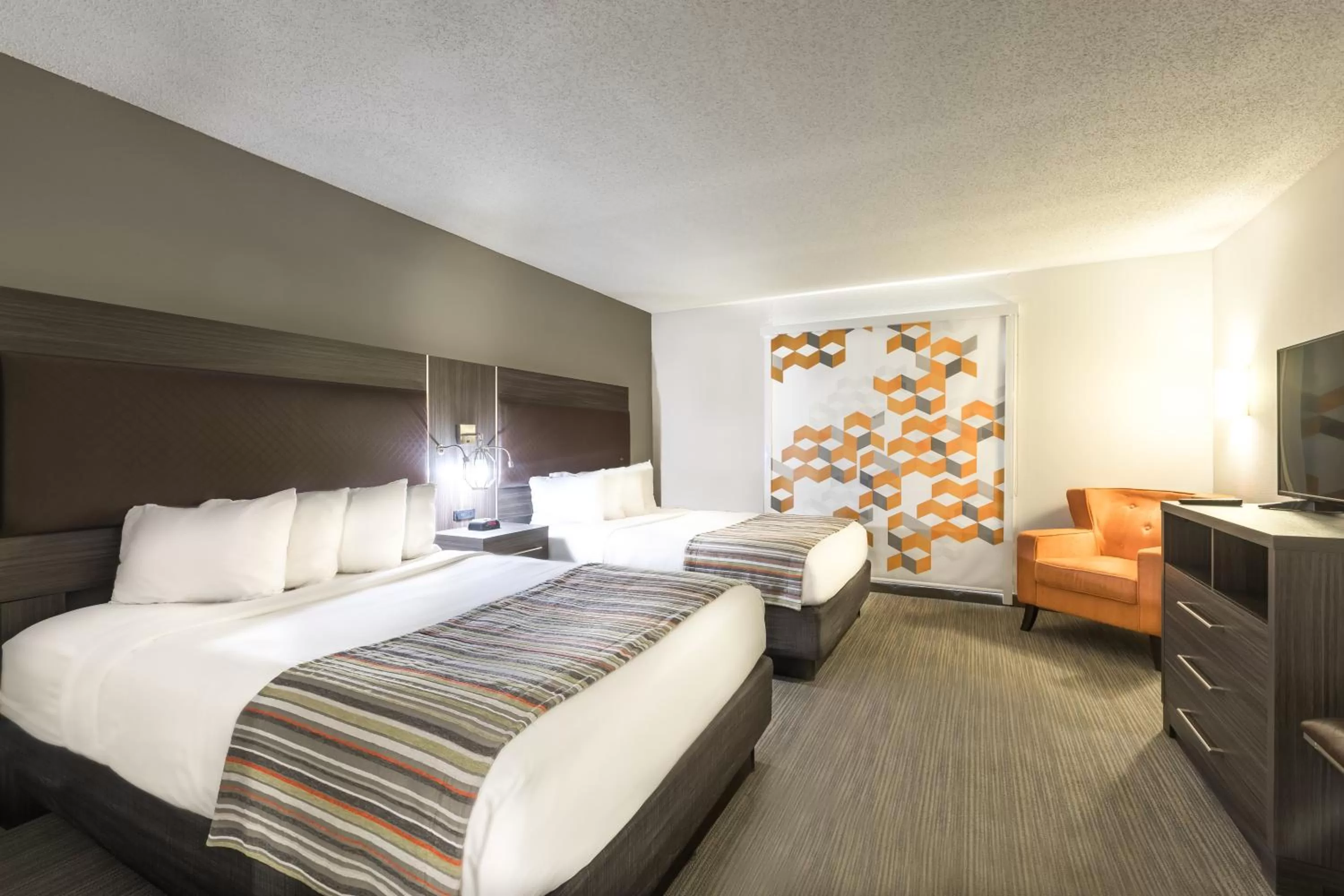 Bedroom, Bed in Country Inn & Suites by Radisson, Lake Norman Huntersville, NC