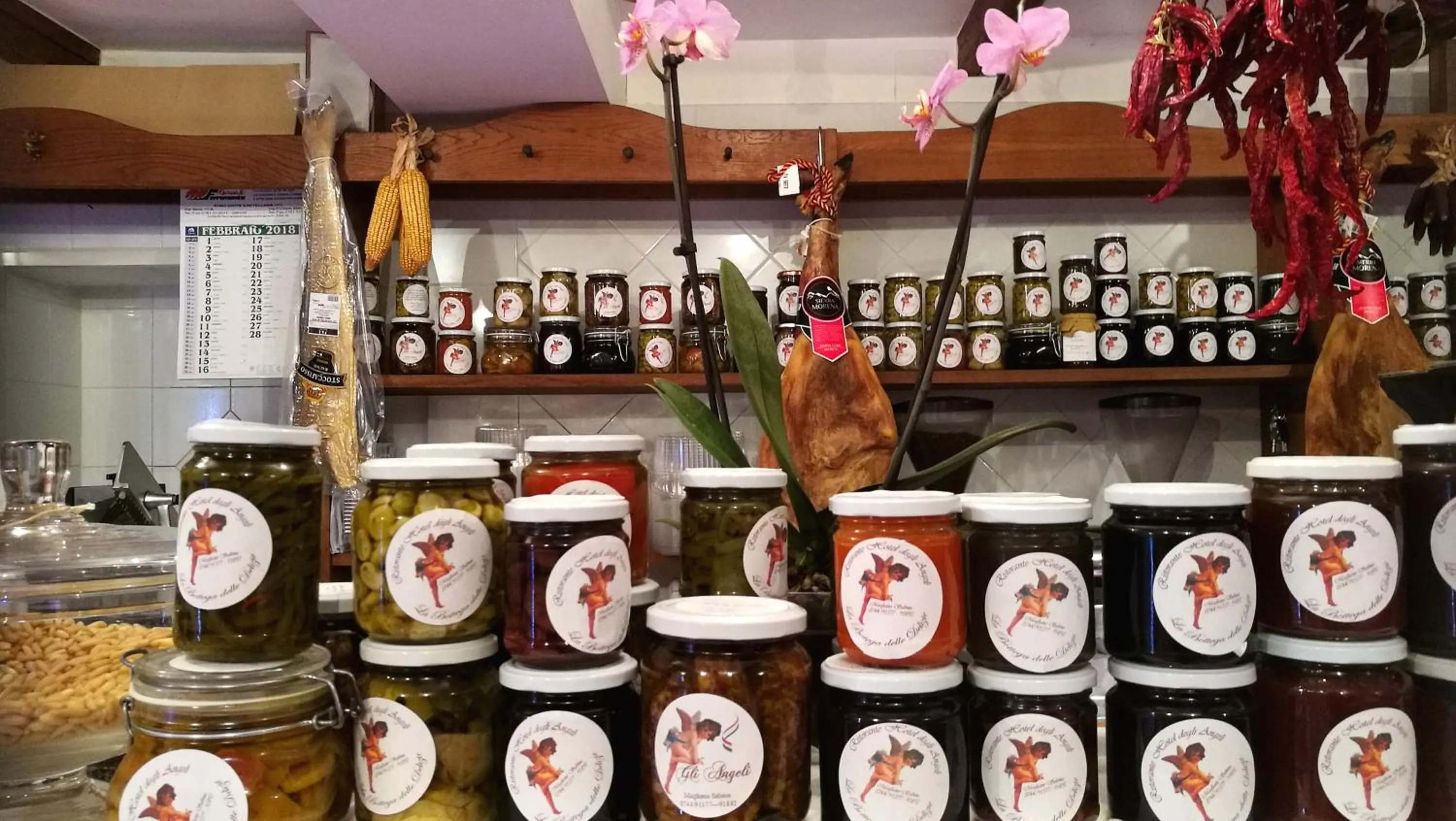 Food and drinks in Hotel & Ristorante degli Angeli