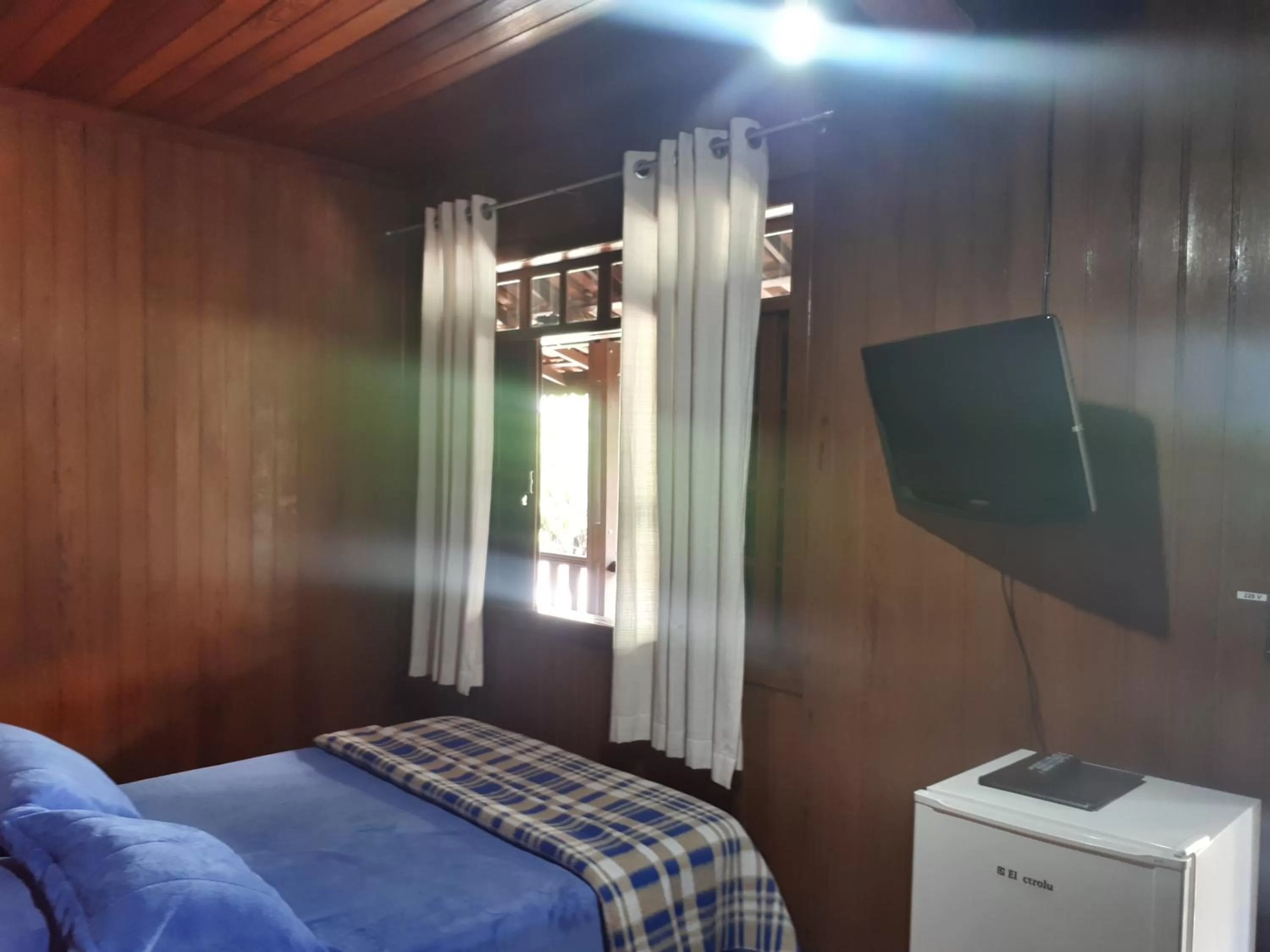 Bed in Hotel Montanus