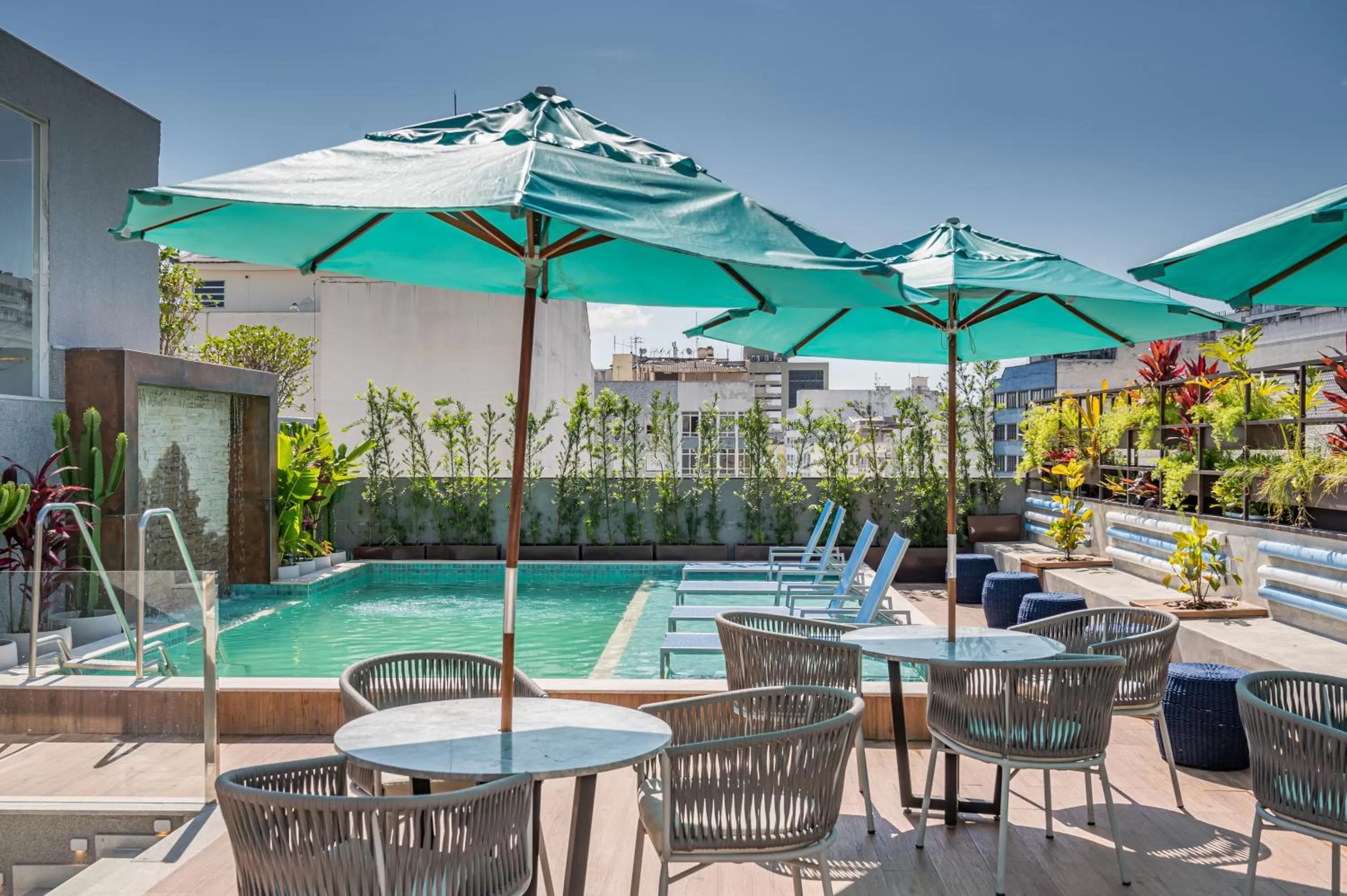 Day in Royal Regency Palace Hotel