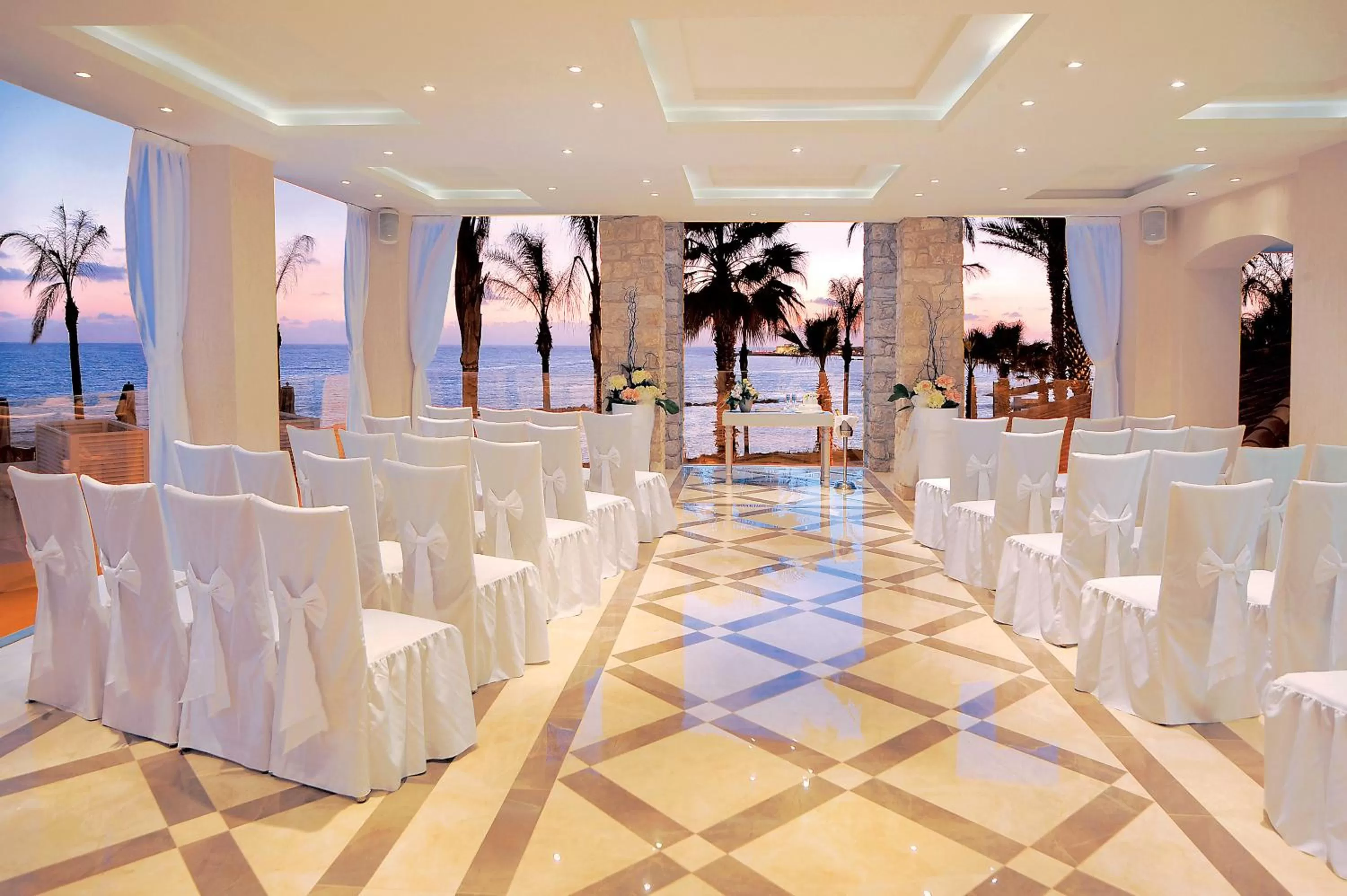 Banquet/Function facilities in Alexander The Great Beach Hotel