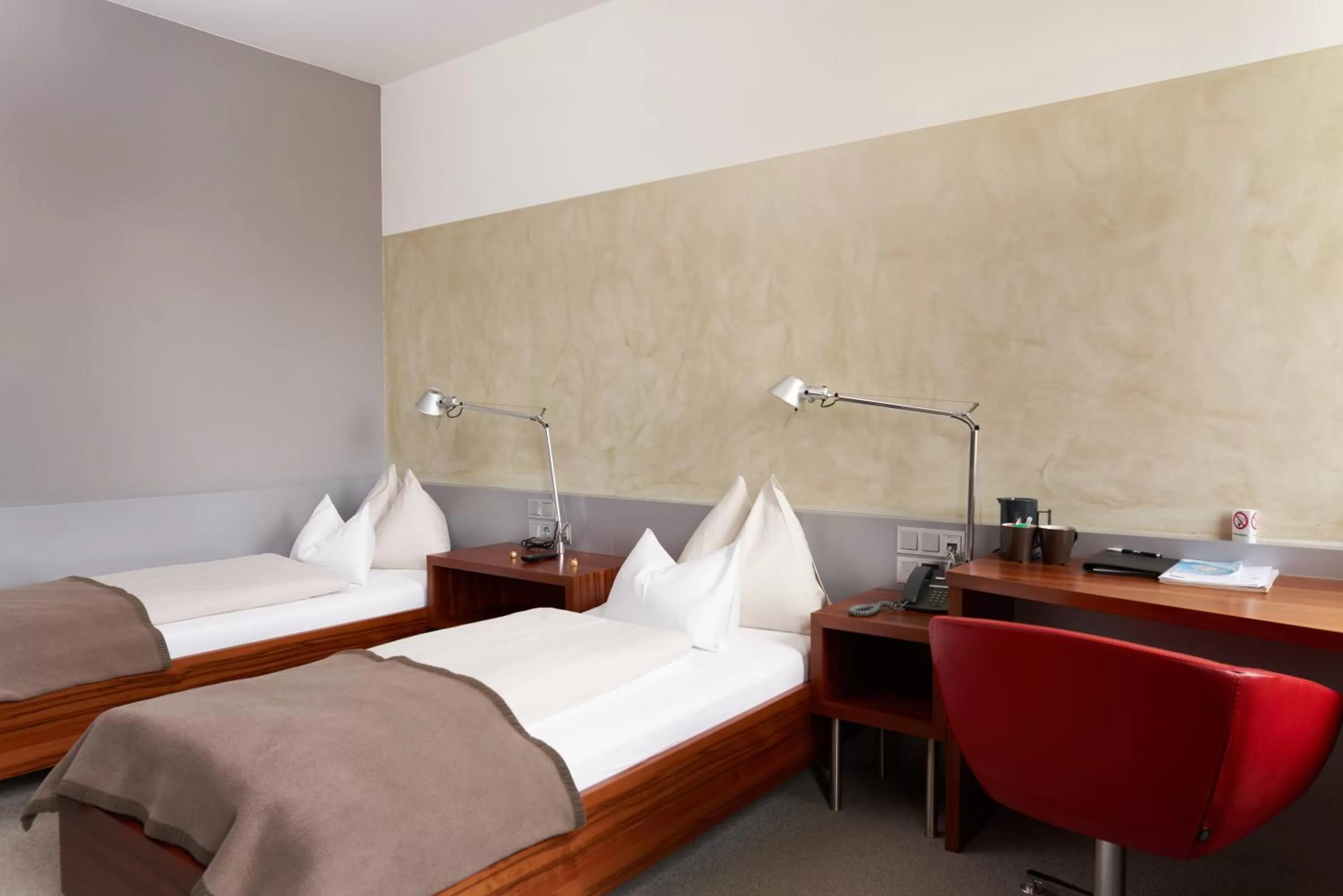 Bed in Hotel Maxlhaid