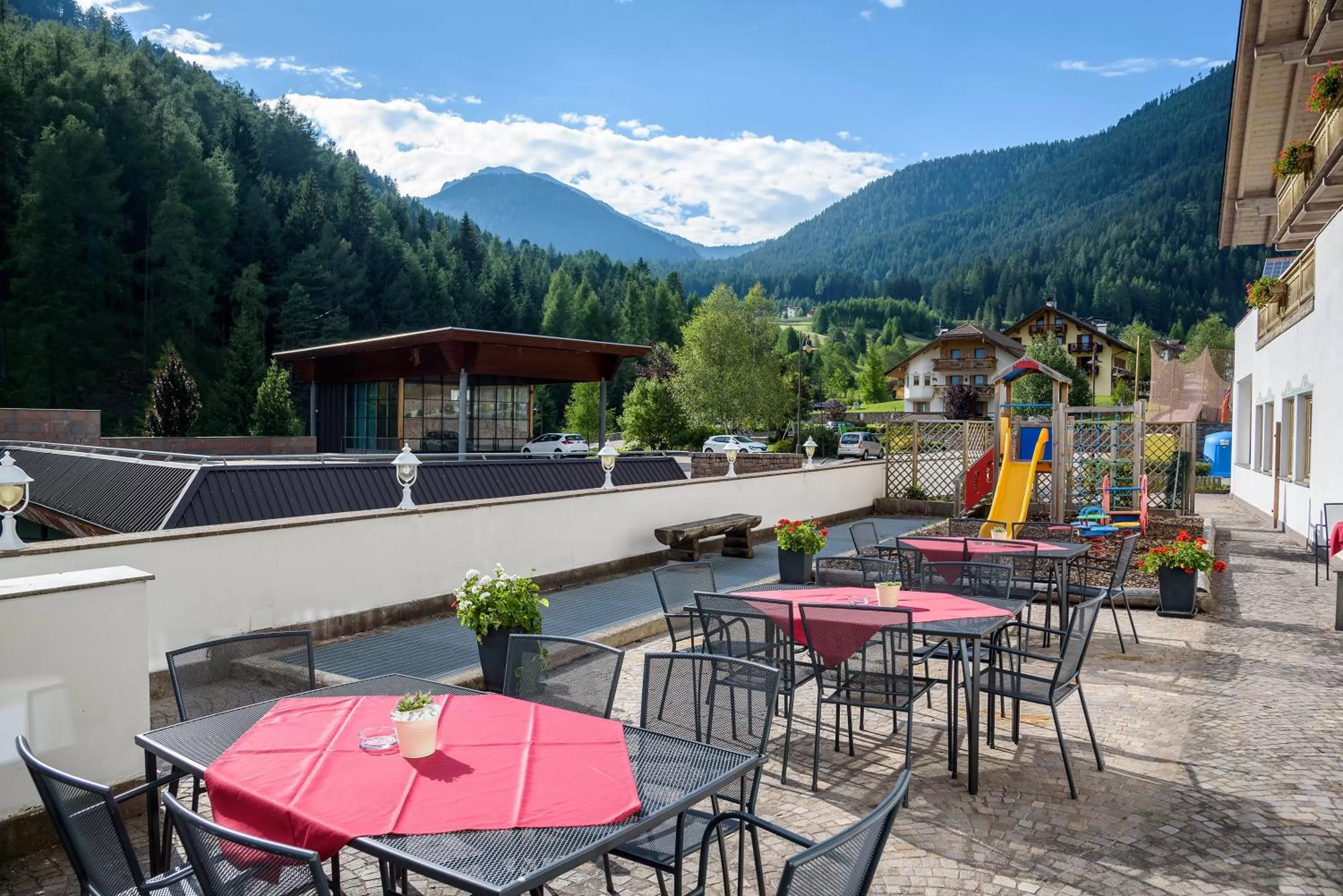 Balcony/Terrace in Aparthotel Wellness Villa di Bosco