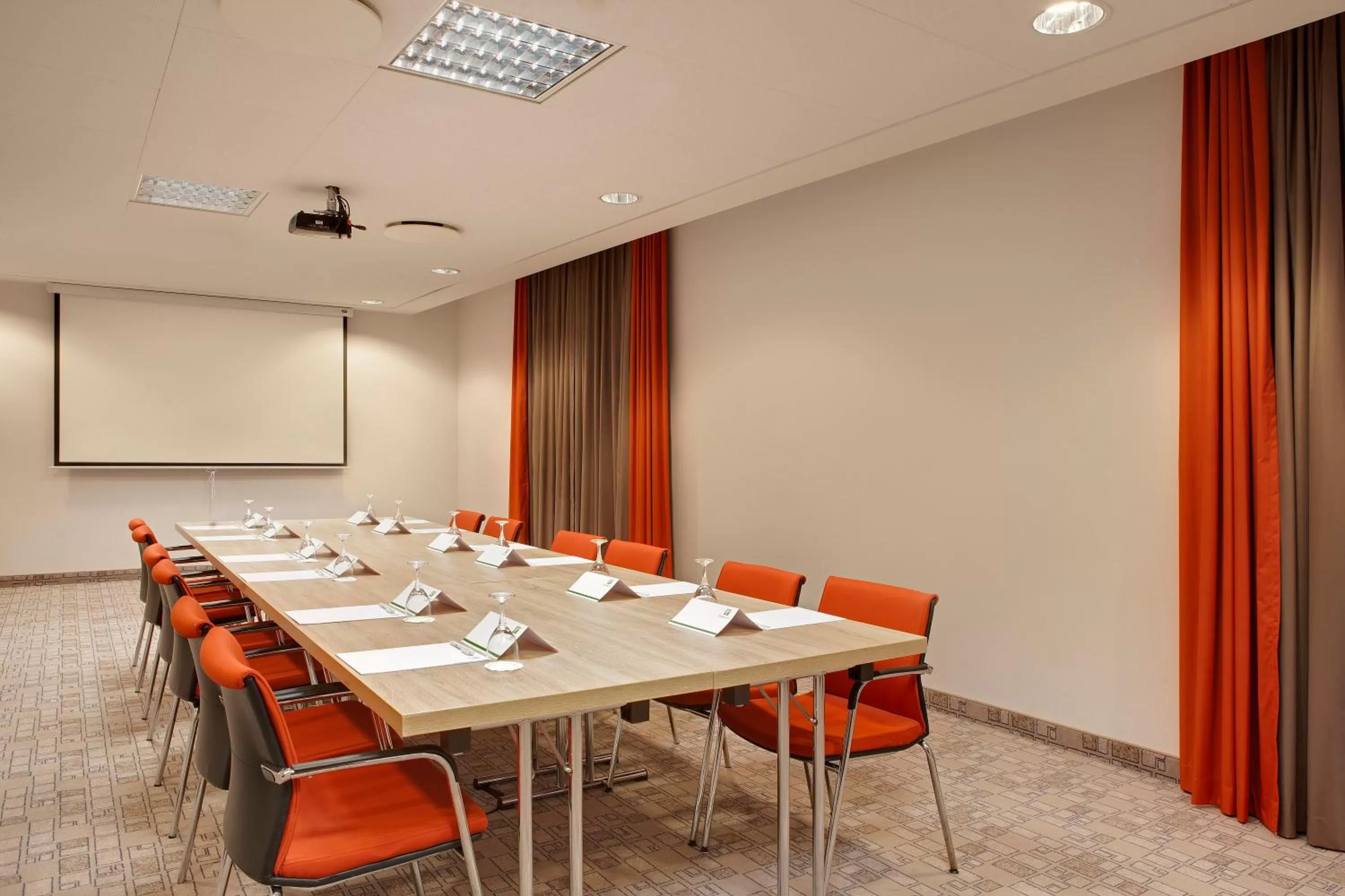 Meeting/conference room in Holiday Inn Berlin City East Side by IHG