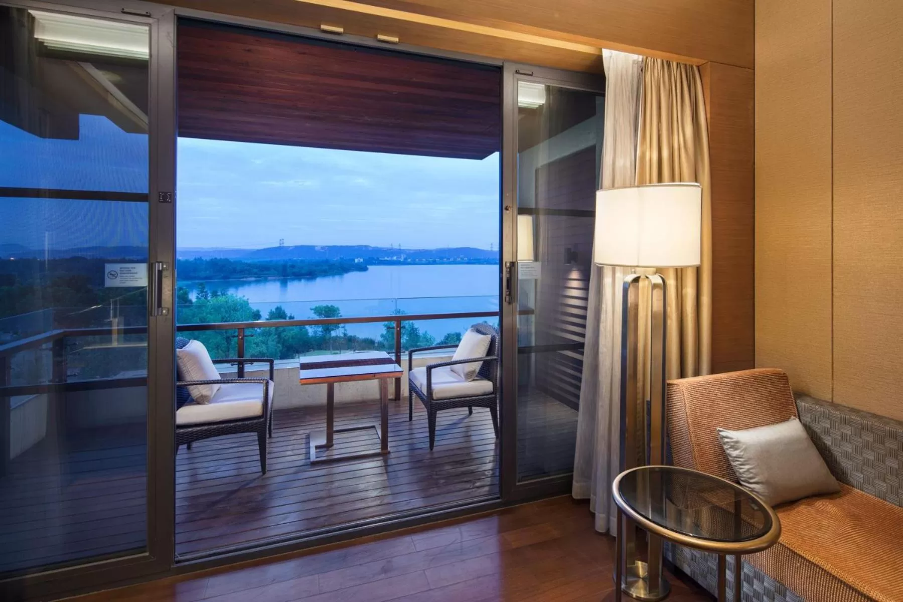 Patio in Hilton Wuhan Optics Valley