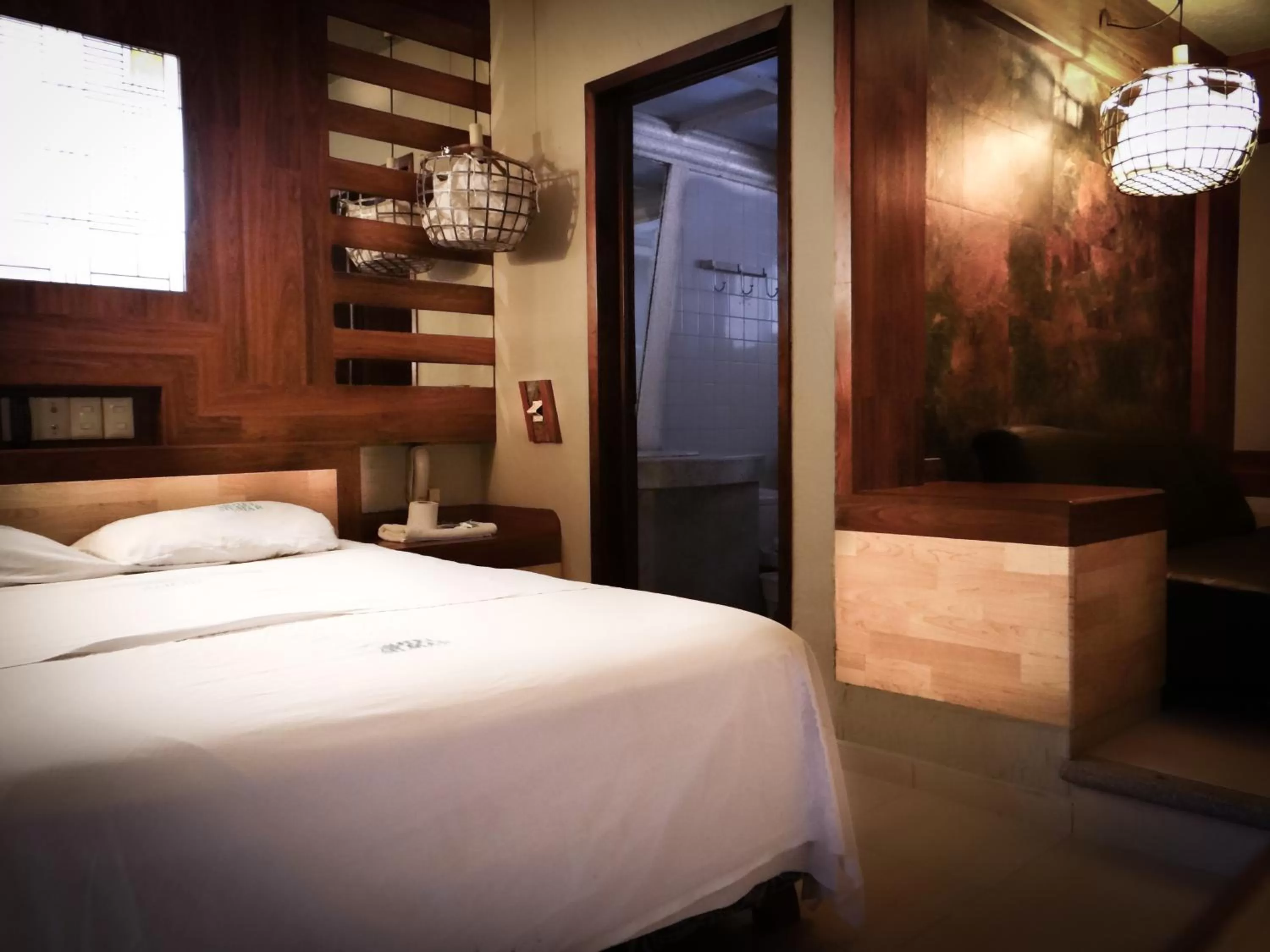 Bed in Silmar Hotel/Motel