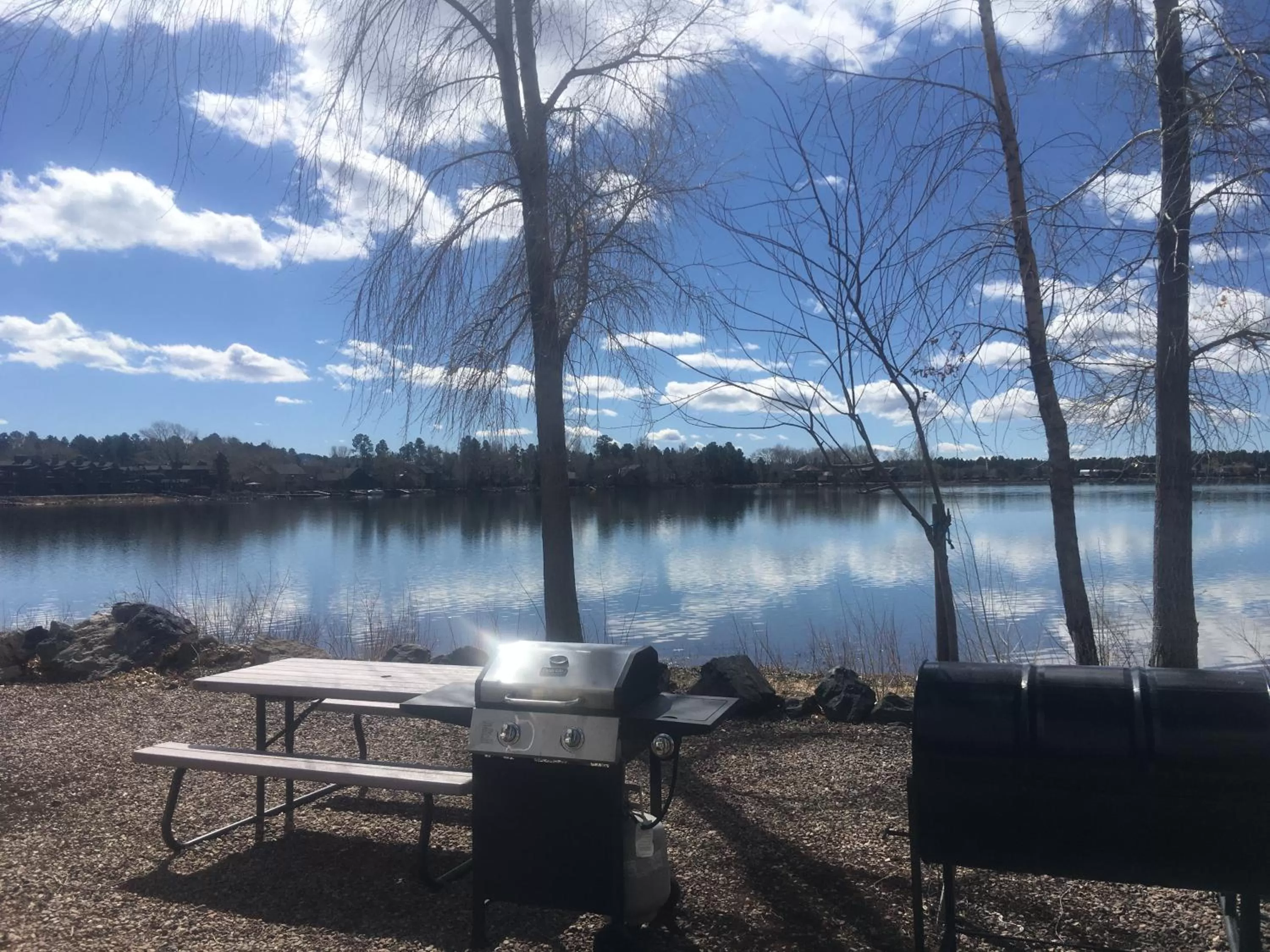 Lake view in Rainbows End Fishing Resort