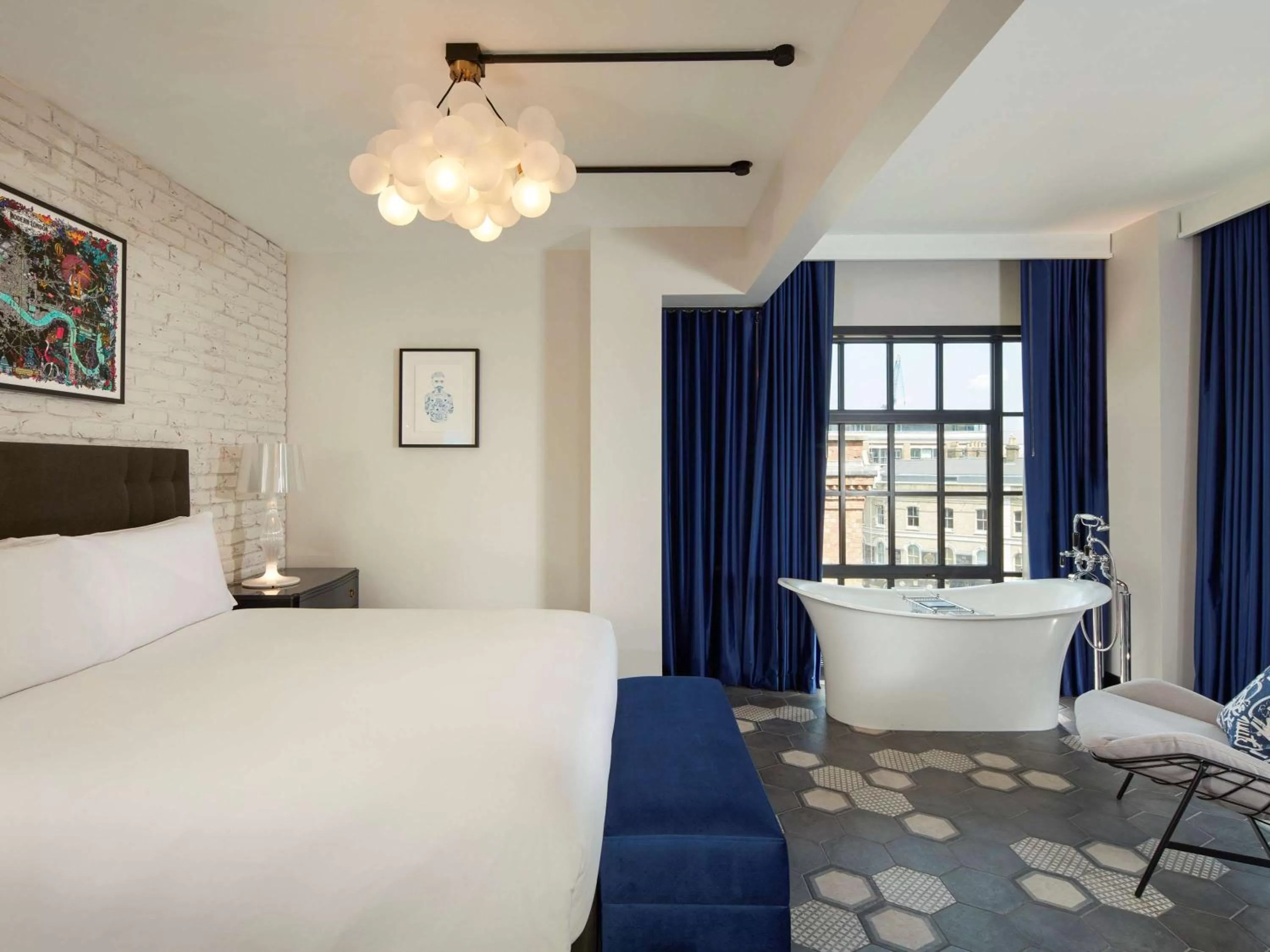 Penthouse Suite in Mondrian London Shoreditch