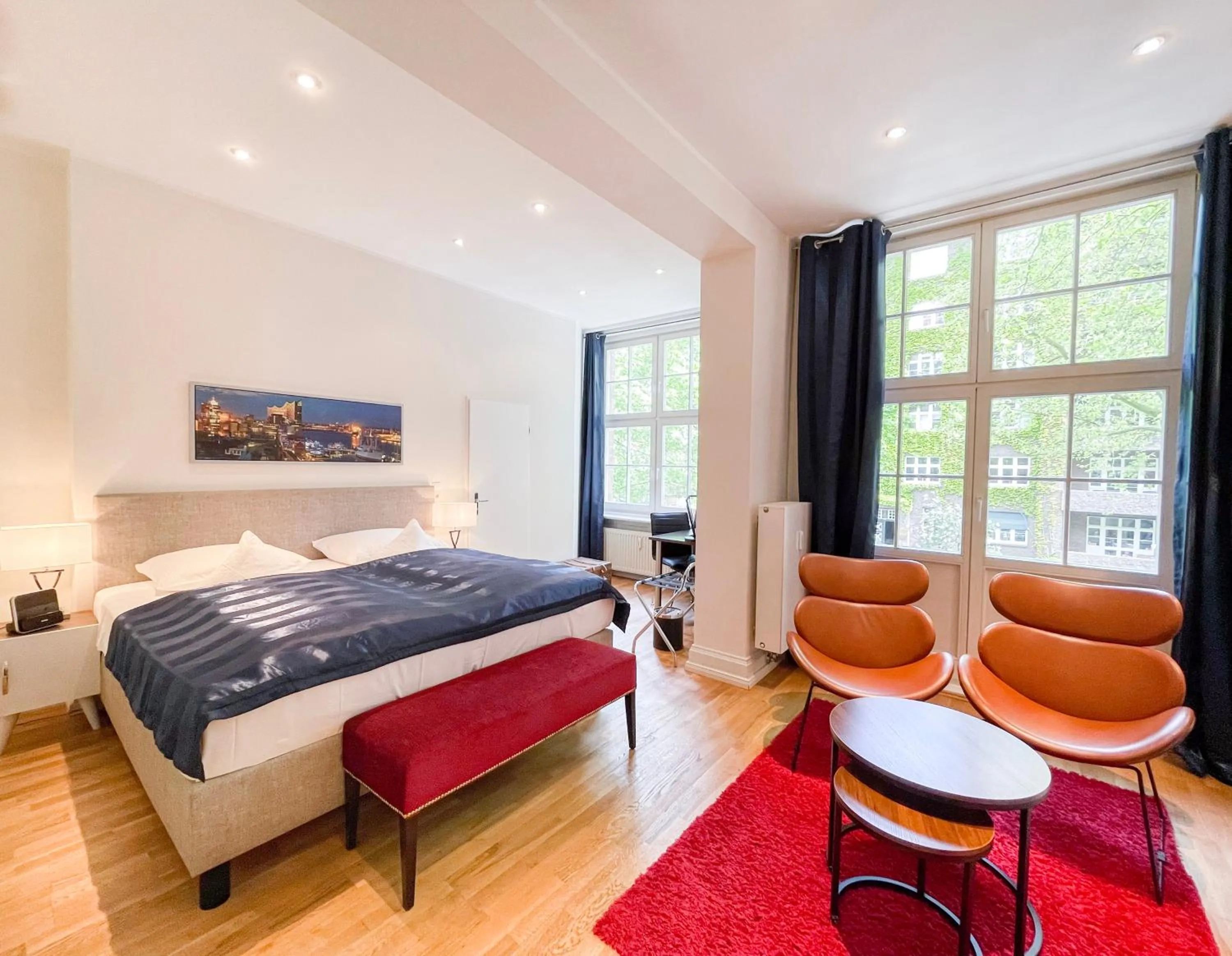 Photo of the whole room, Bed in Hotel Wagner im Dammtorpalais