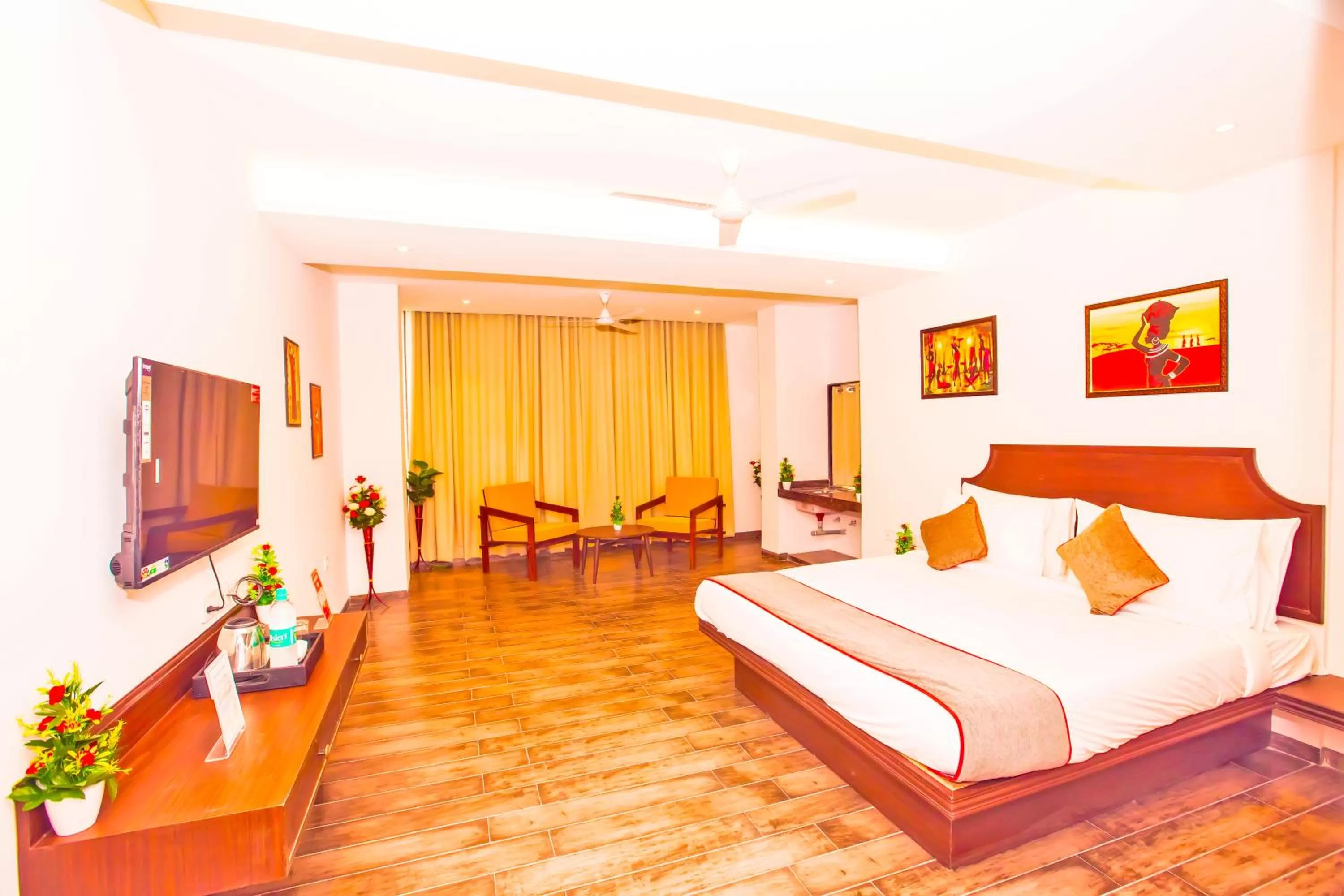 Photo of the whole room in Octave Parkland Suites