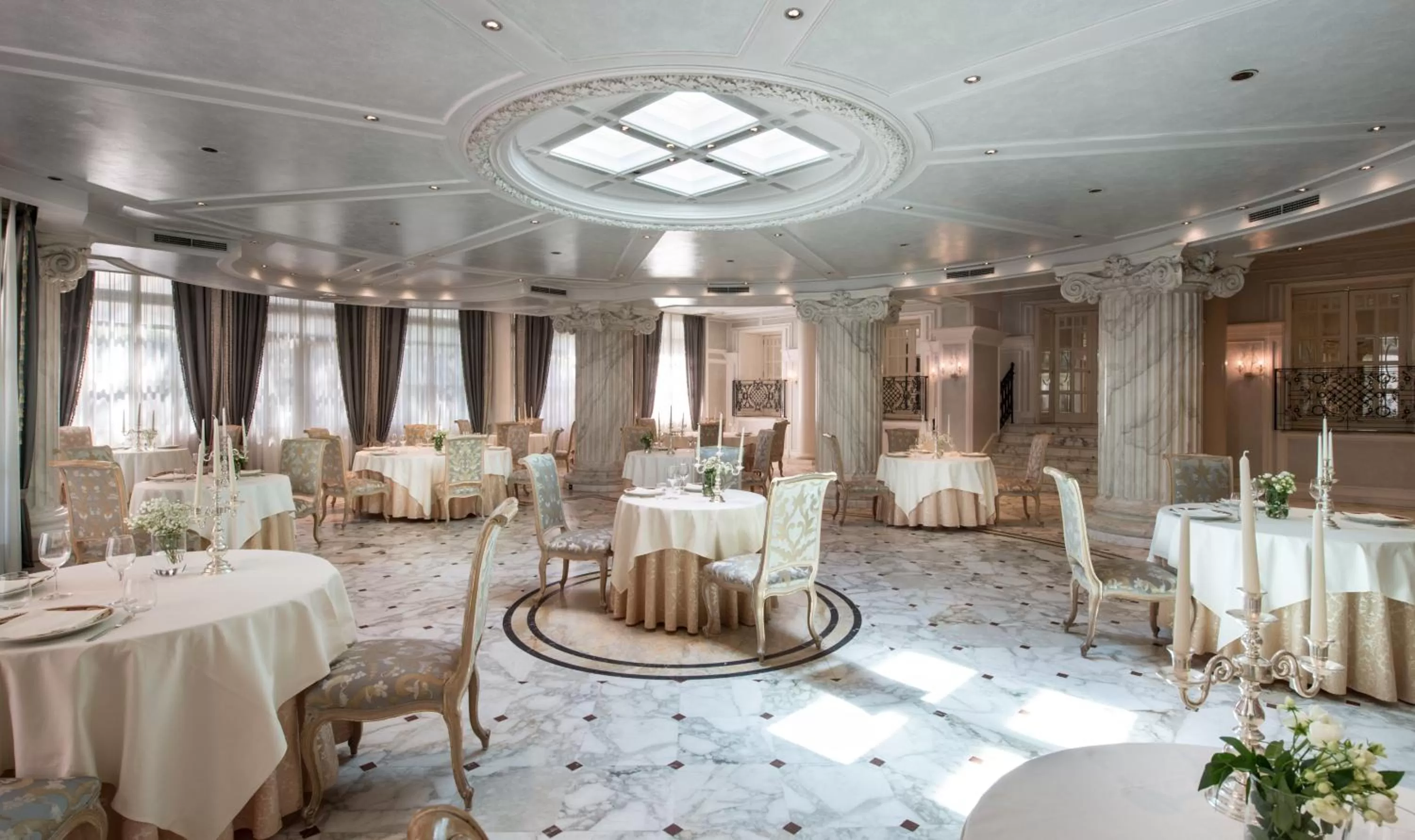 Restaurant/places to eat in Grand Hotel Des Bains