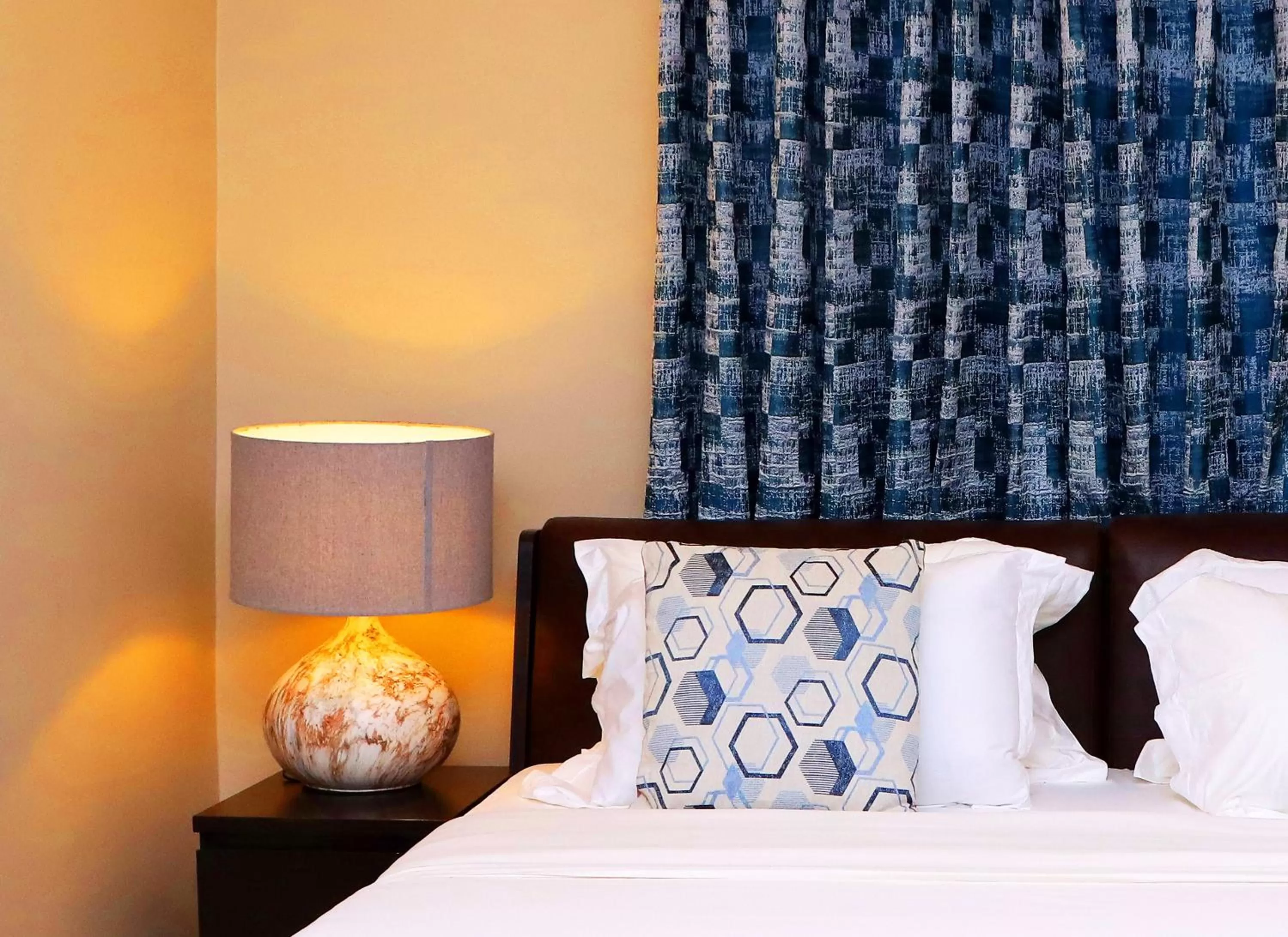 Bedroom, Bed in Montecito Apartments