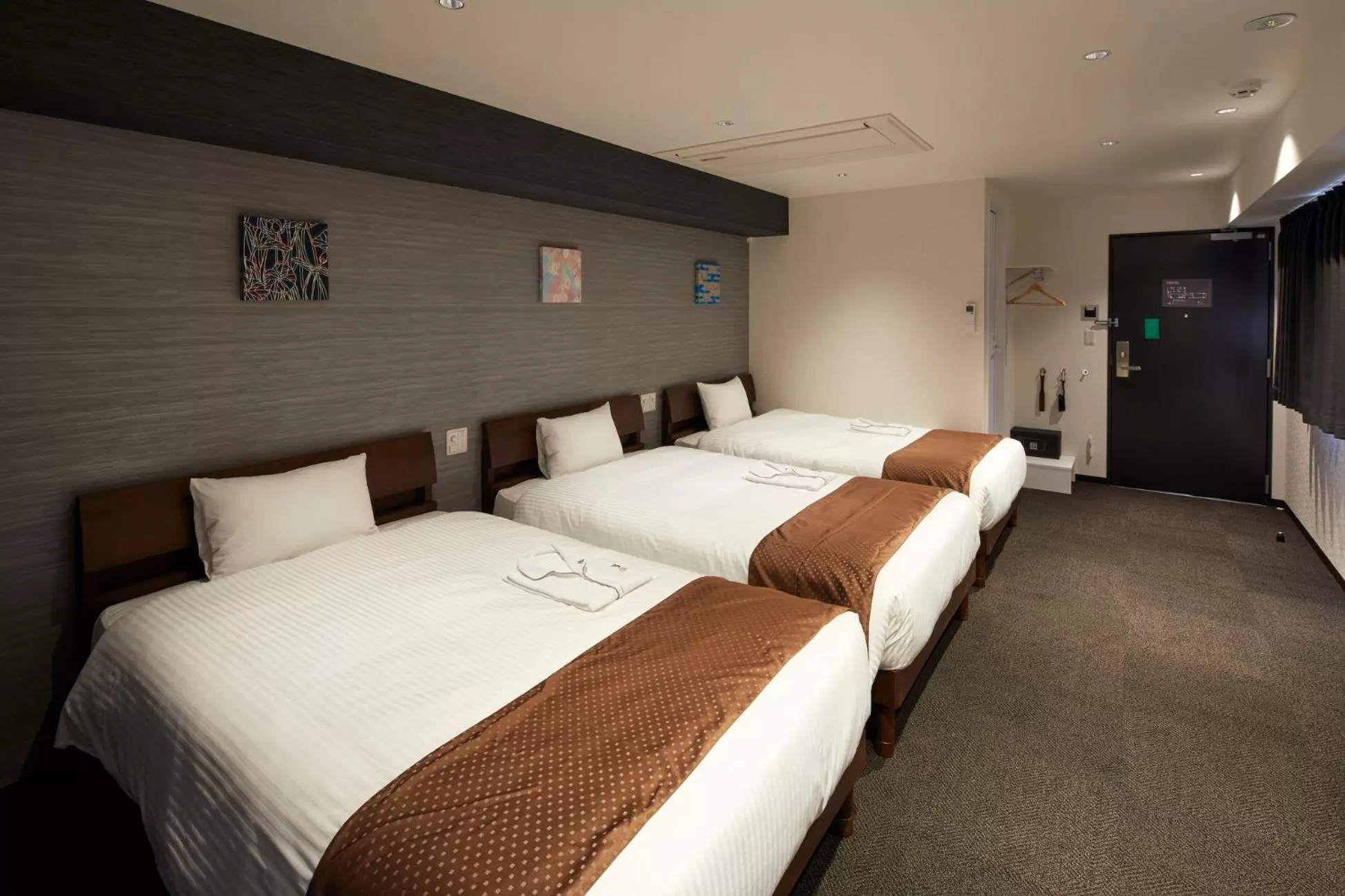 Photo of the whole room, Bed in HOTEL BRILLER Kyoto Station South