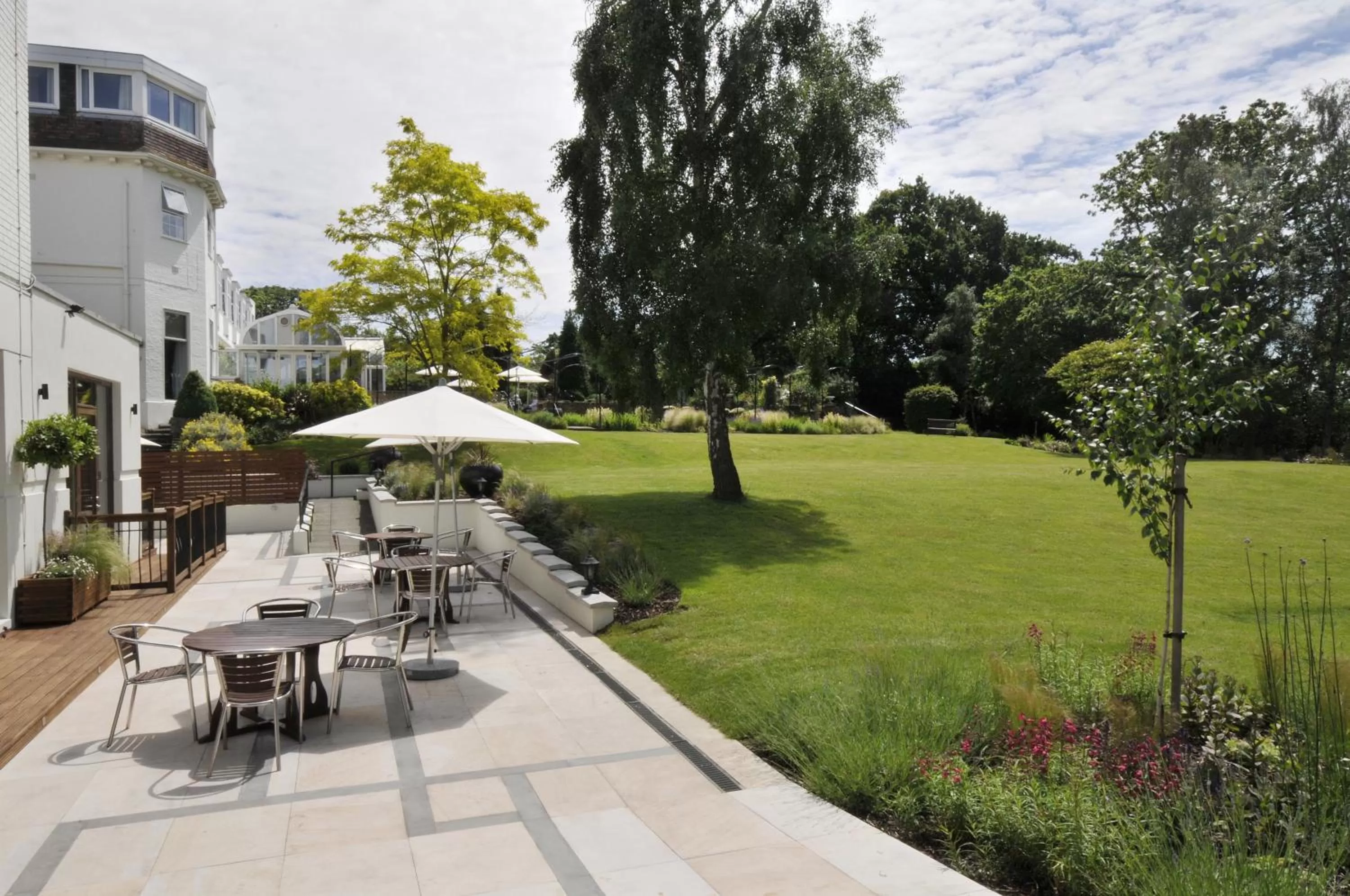Patio in Bromley Court Hotel London