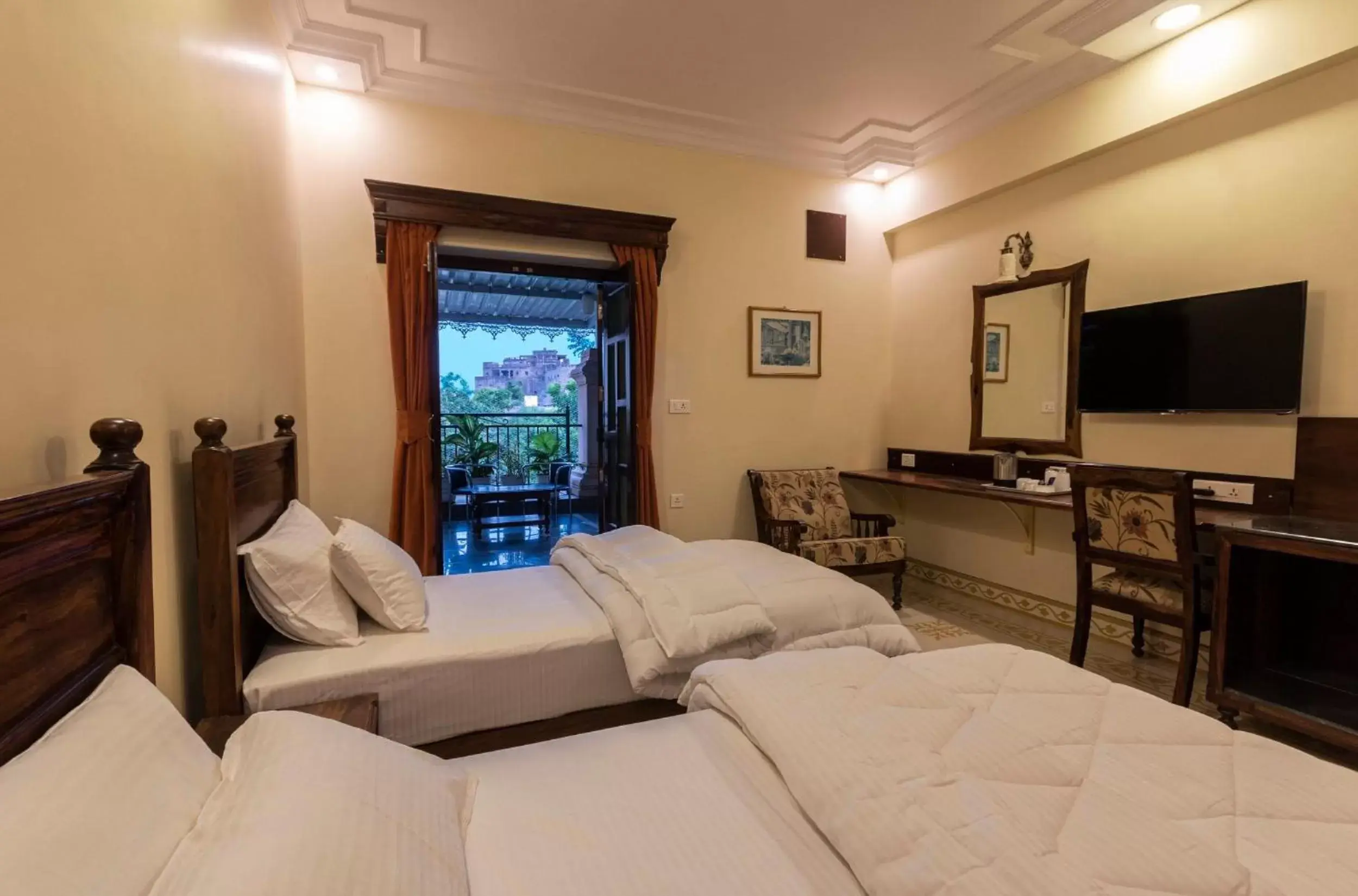 Deluxe Double or Twin Room with Balcony in Hanuwant Niwas Jodhpur Deluxe Double or Twin Room with Balcony in Hanuwant Niwas Jodhpur