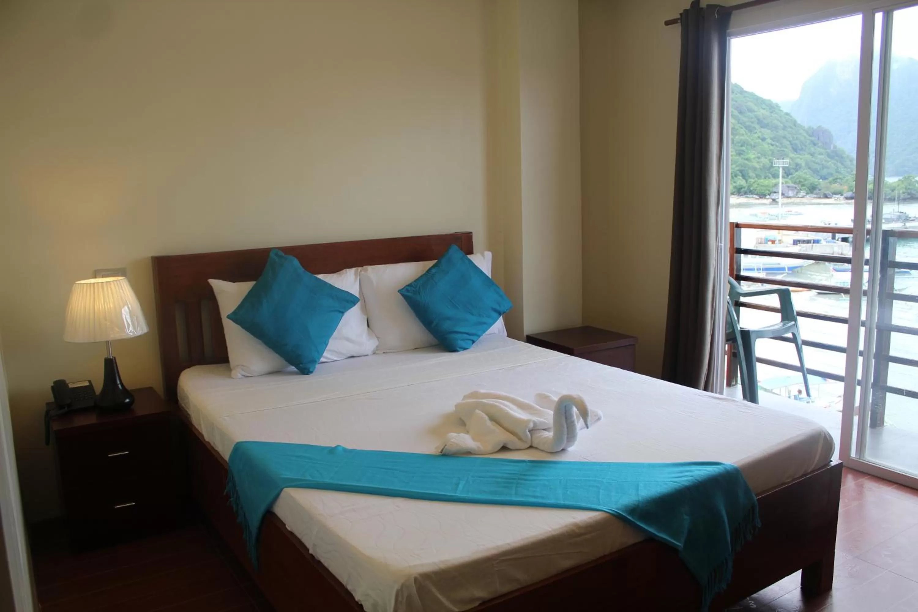 Photo of the whole room, Bed in Aqua Travel Lodge