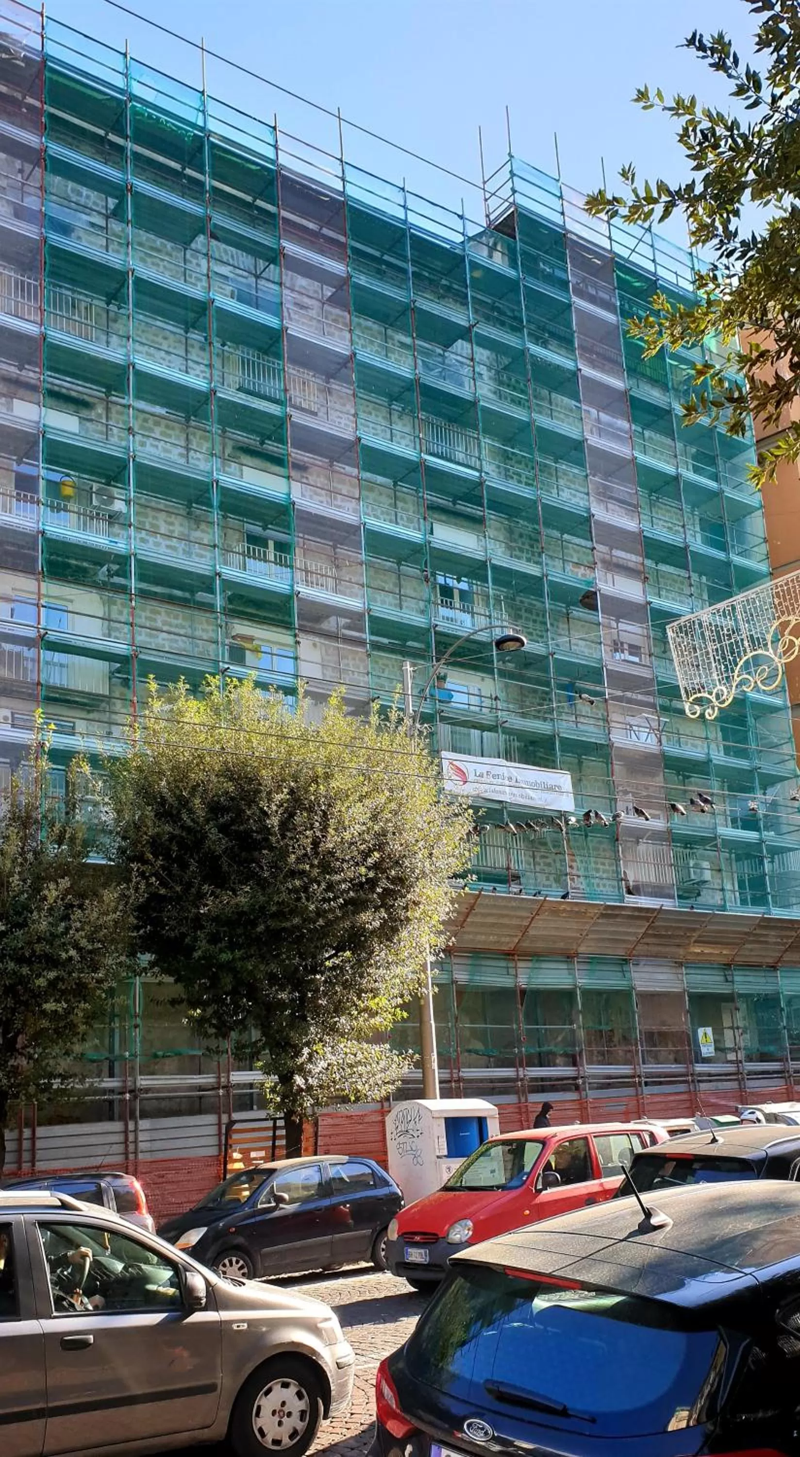 Swimming Pool in B&B Napoli Città