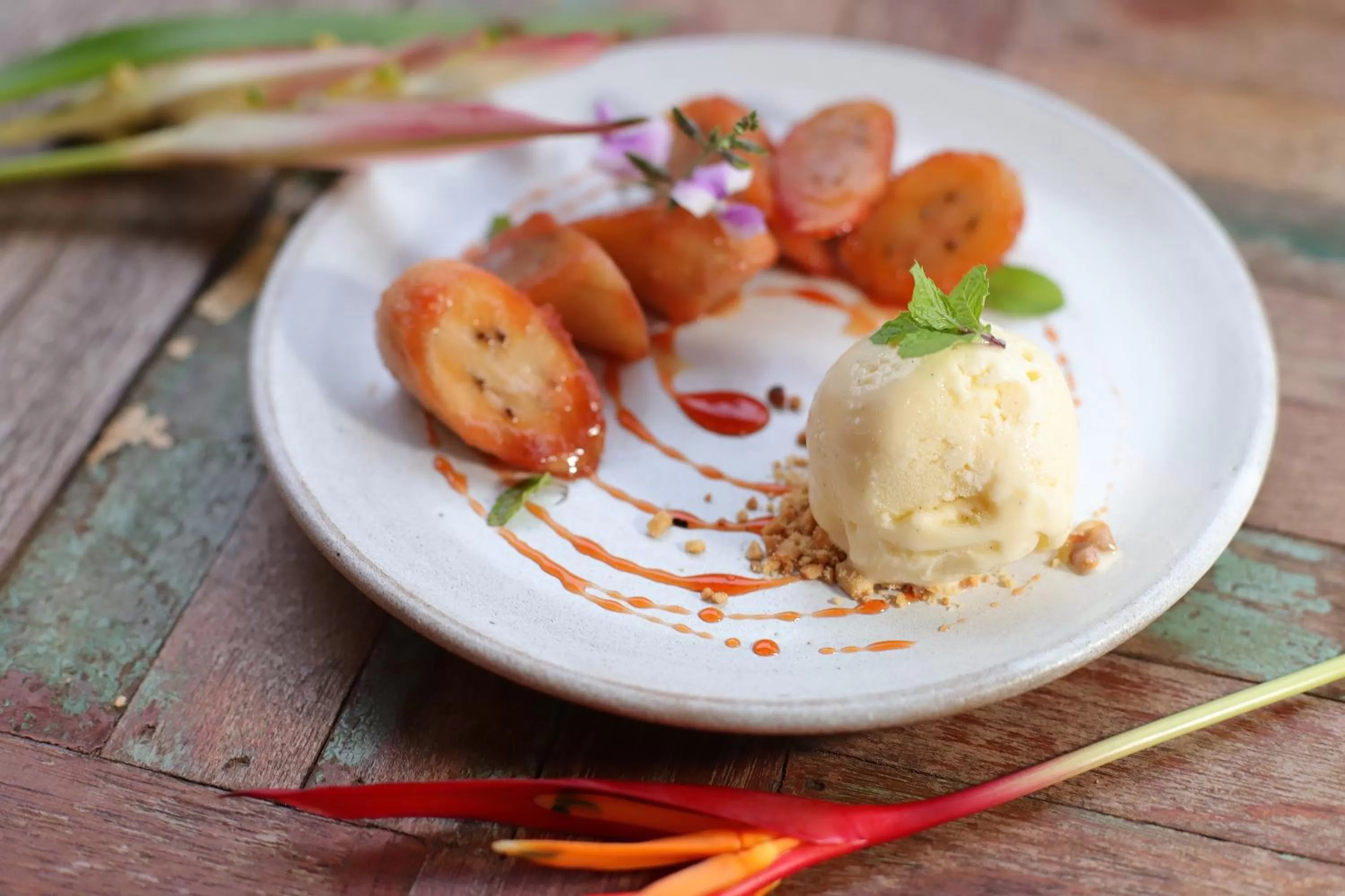 Restaurant/places to eat in Dontrei Villa Angkor