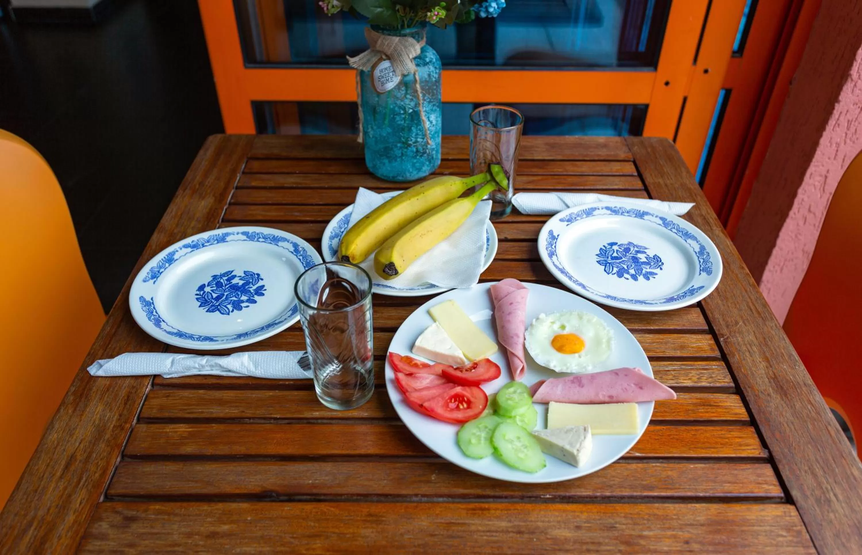 Food in Family Hotel Jemelly