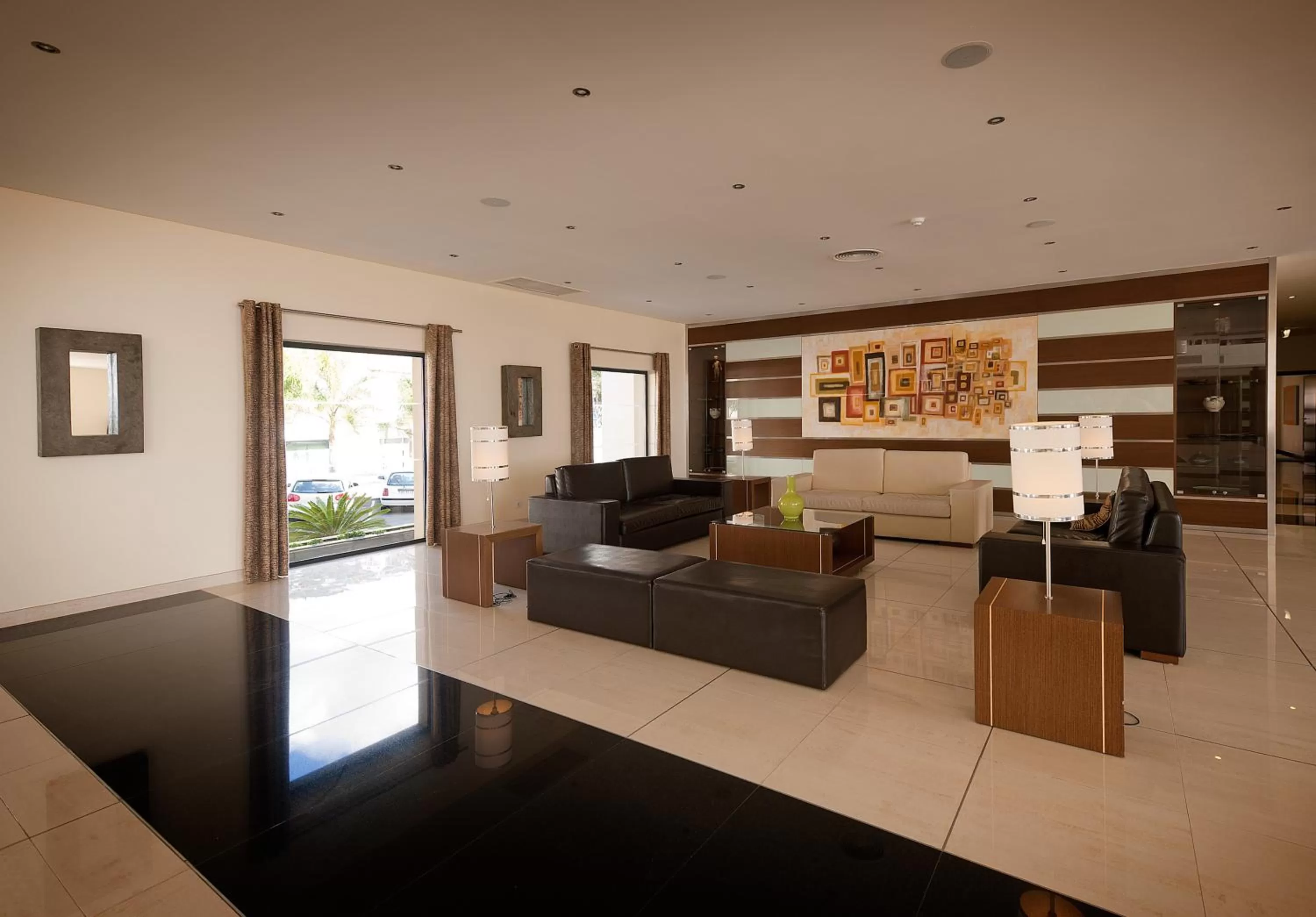 Lobby or reception in Vila Gale Santa Cruz