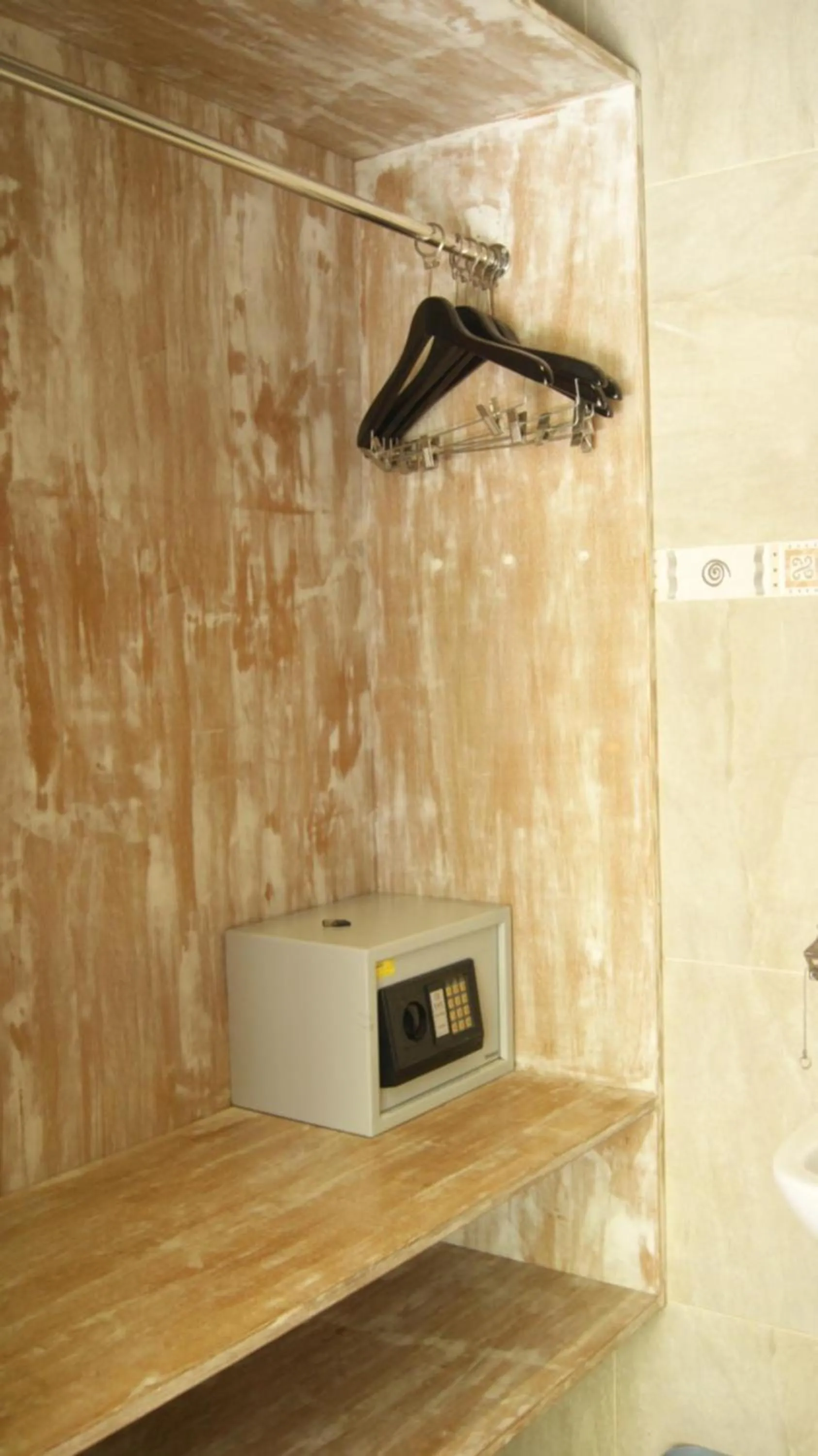 Area and facilities in Sugiras Living