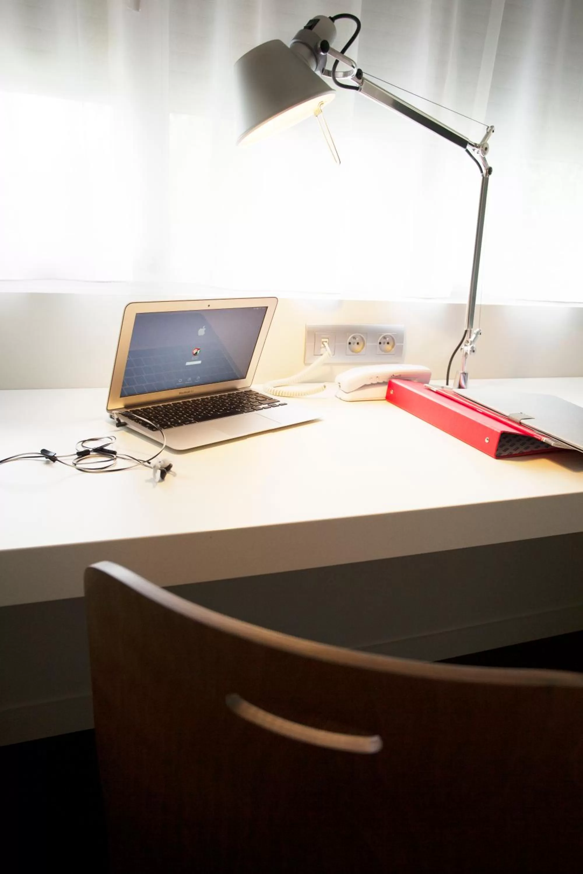 Seating area in Brit Hôtel Dinan - Taden