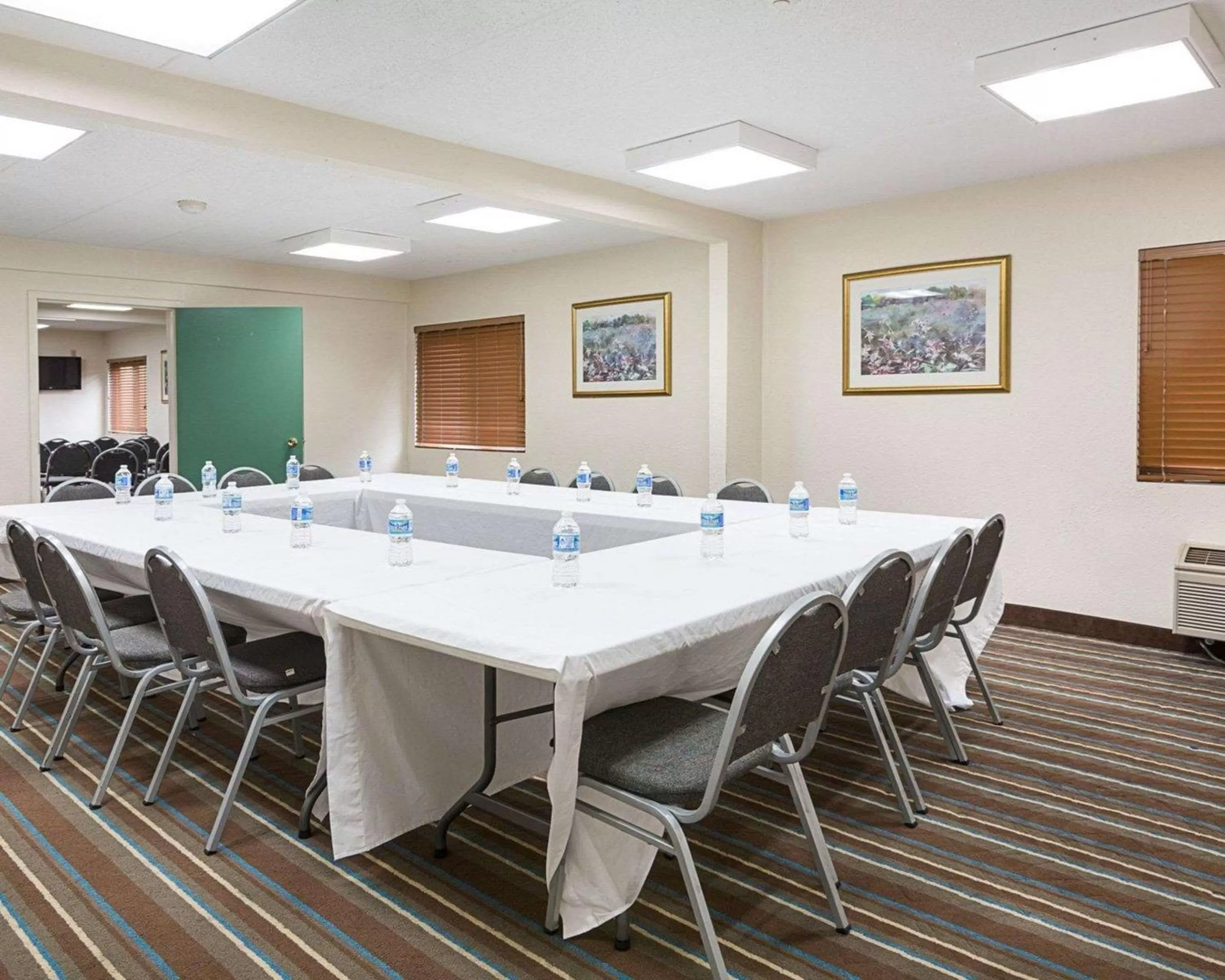 On site in Comfort Inn Oxon Hill - National Harbor