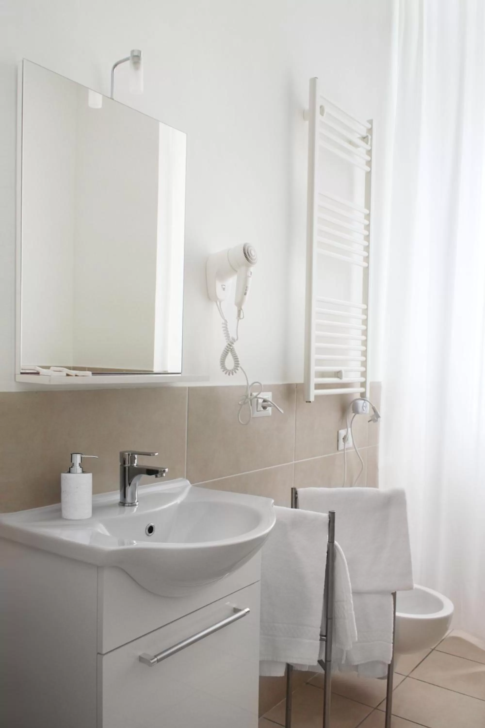 Bathroom in Roma Resort Colosseum