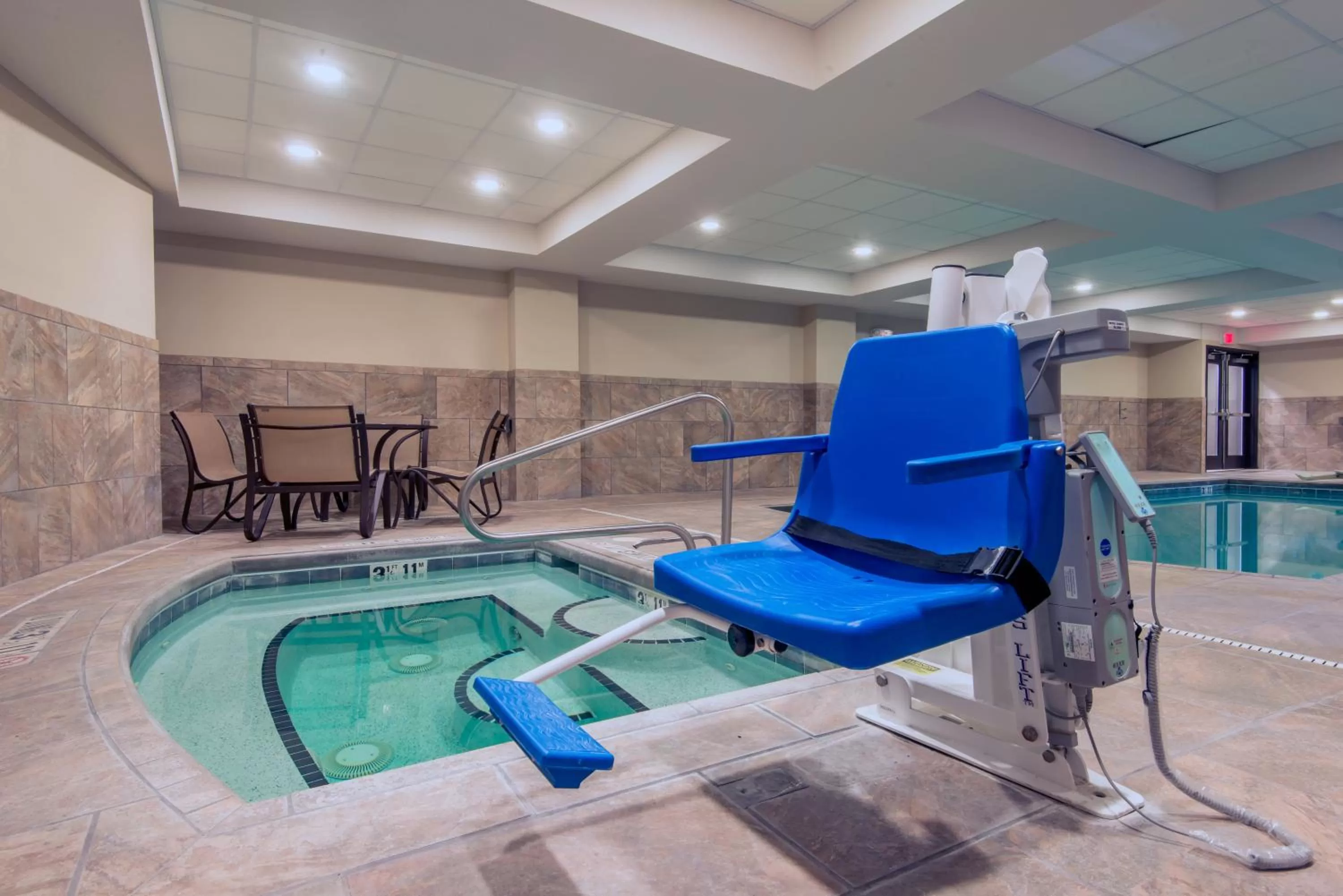 Swimming pool in Holiday Inn Express Hotel & Suites Hobbs by IHG