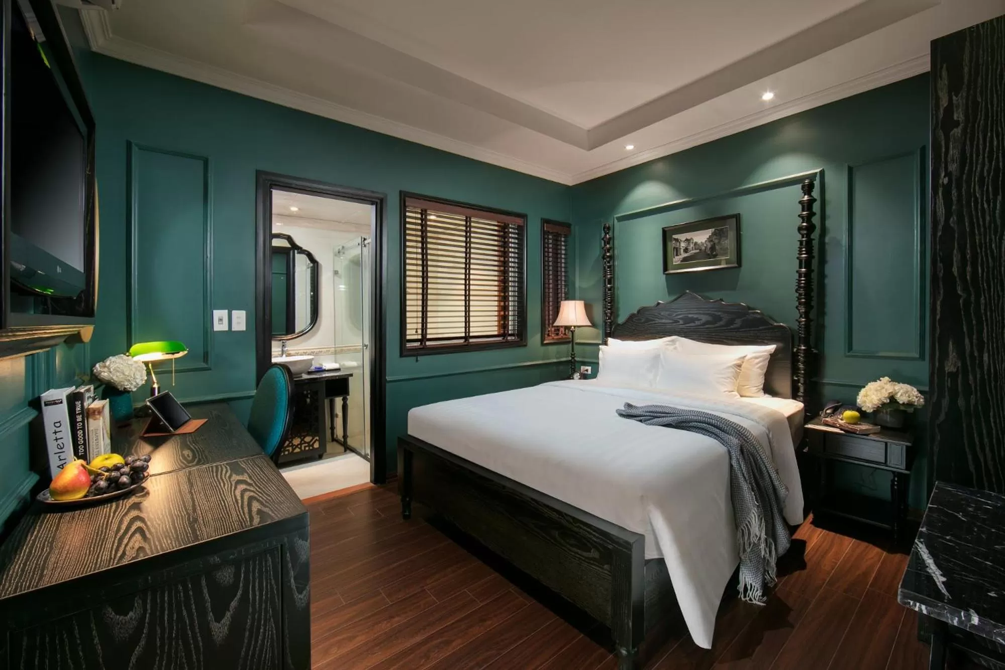 Photo of the whole room, Bed in Grande Collection Hotel & Spa