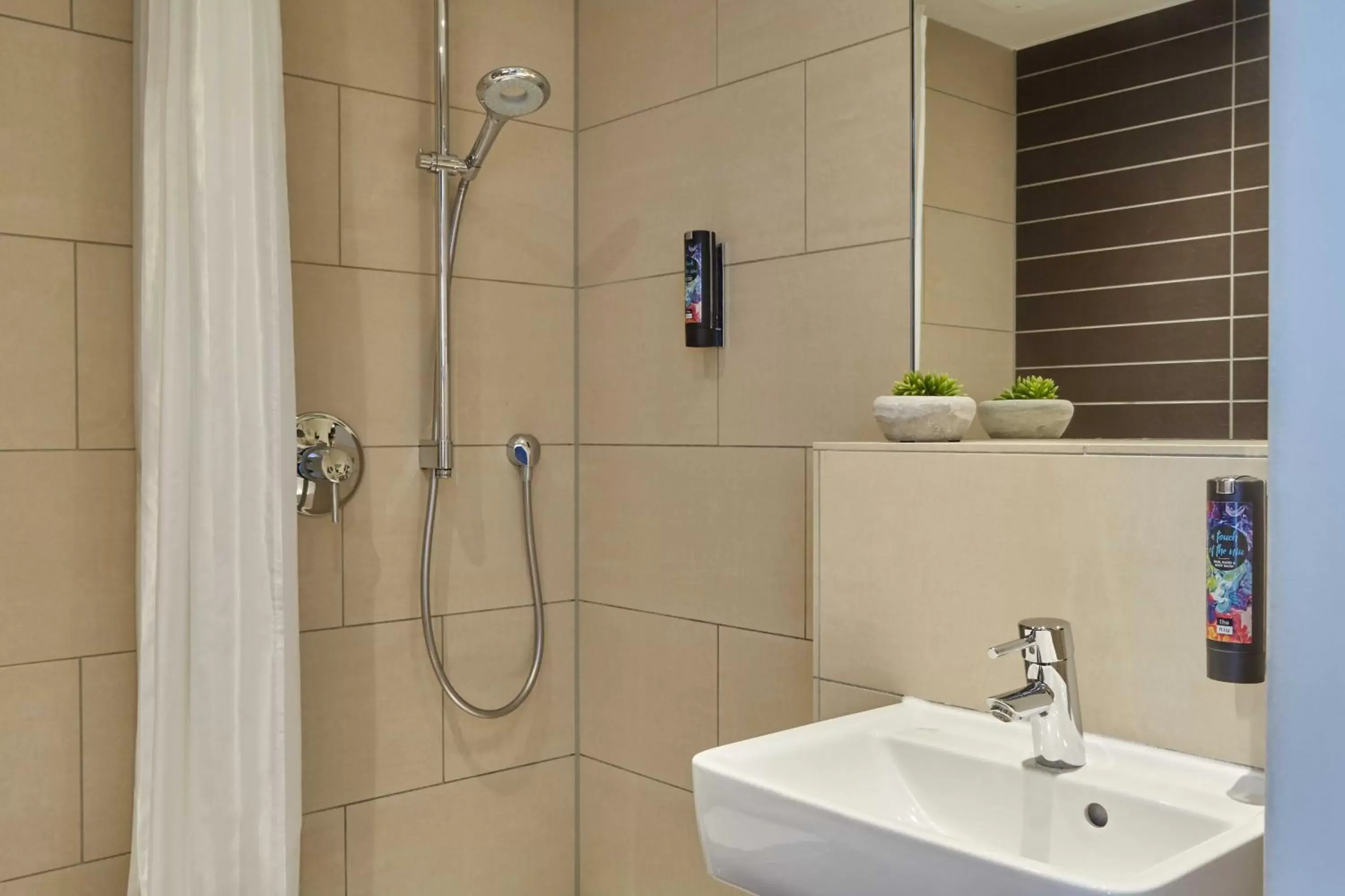 Premium Queen Room with sofa bed in the niu Fusion Premium Queen Room with sofa bed in the niu Fusion